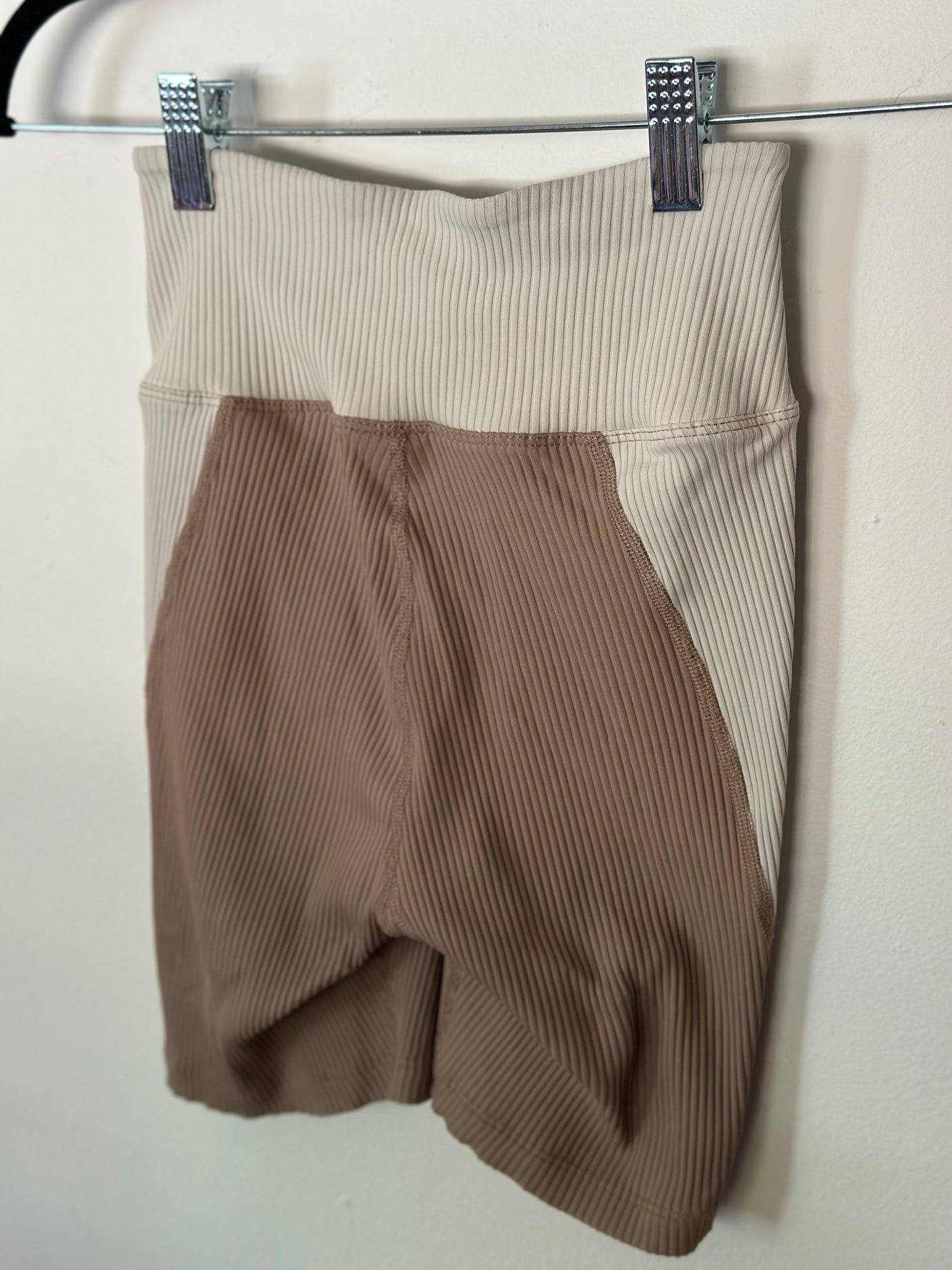 Years of Ours | Ribbed V Waist Biker Short