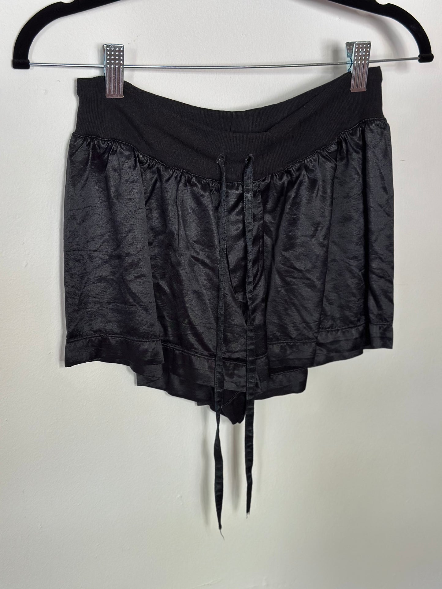 PJ Harlow | Satin Short With Rib Knit Waistband And Adjustable Drawstring
