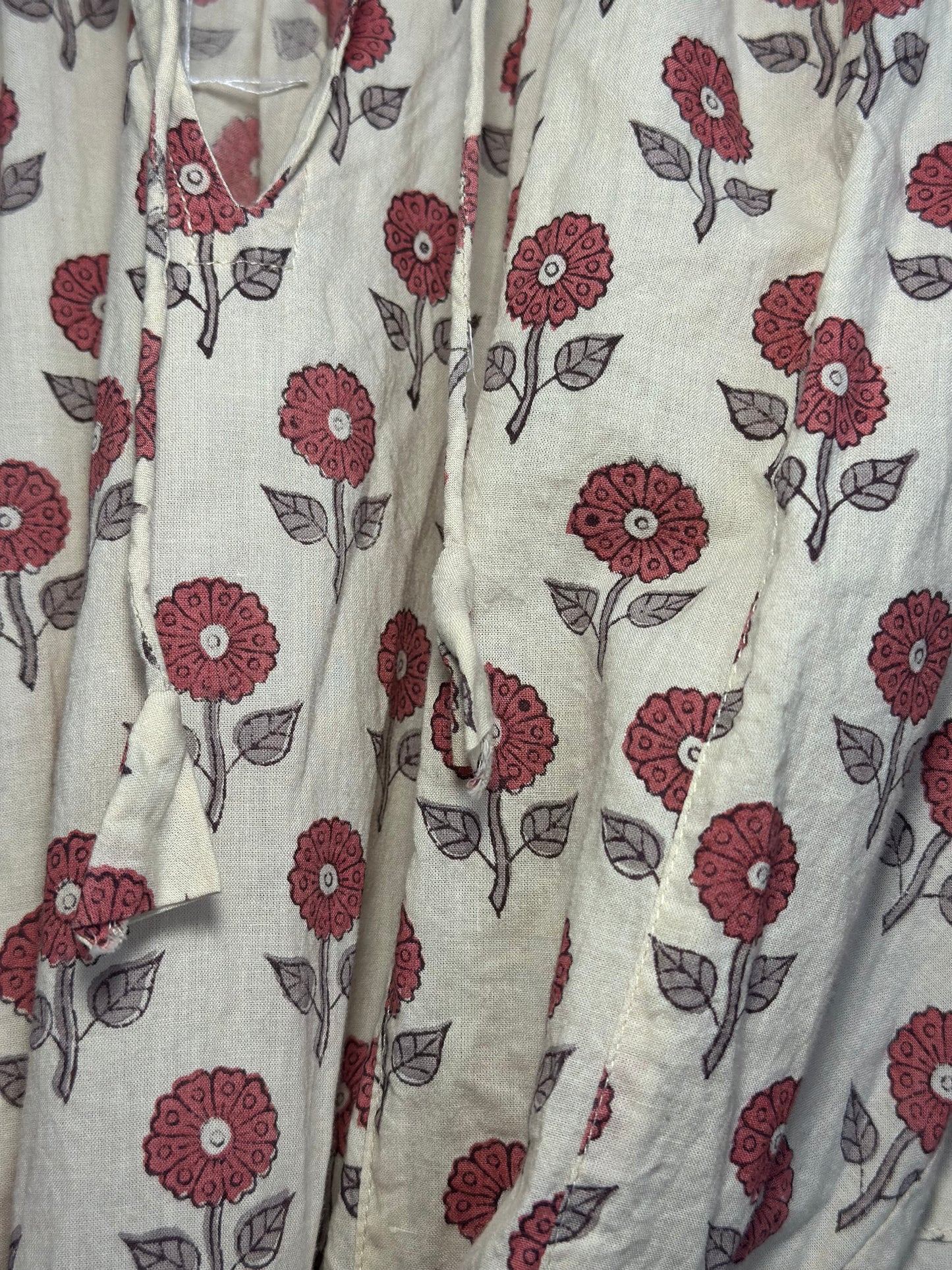 Livro | Floral Long Sleeve Dress