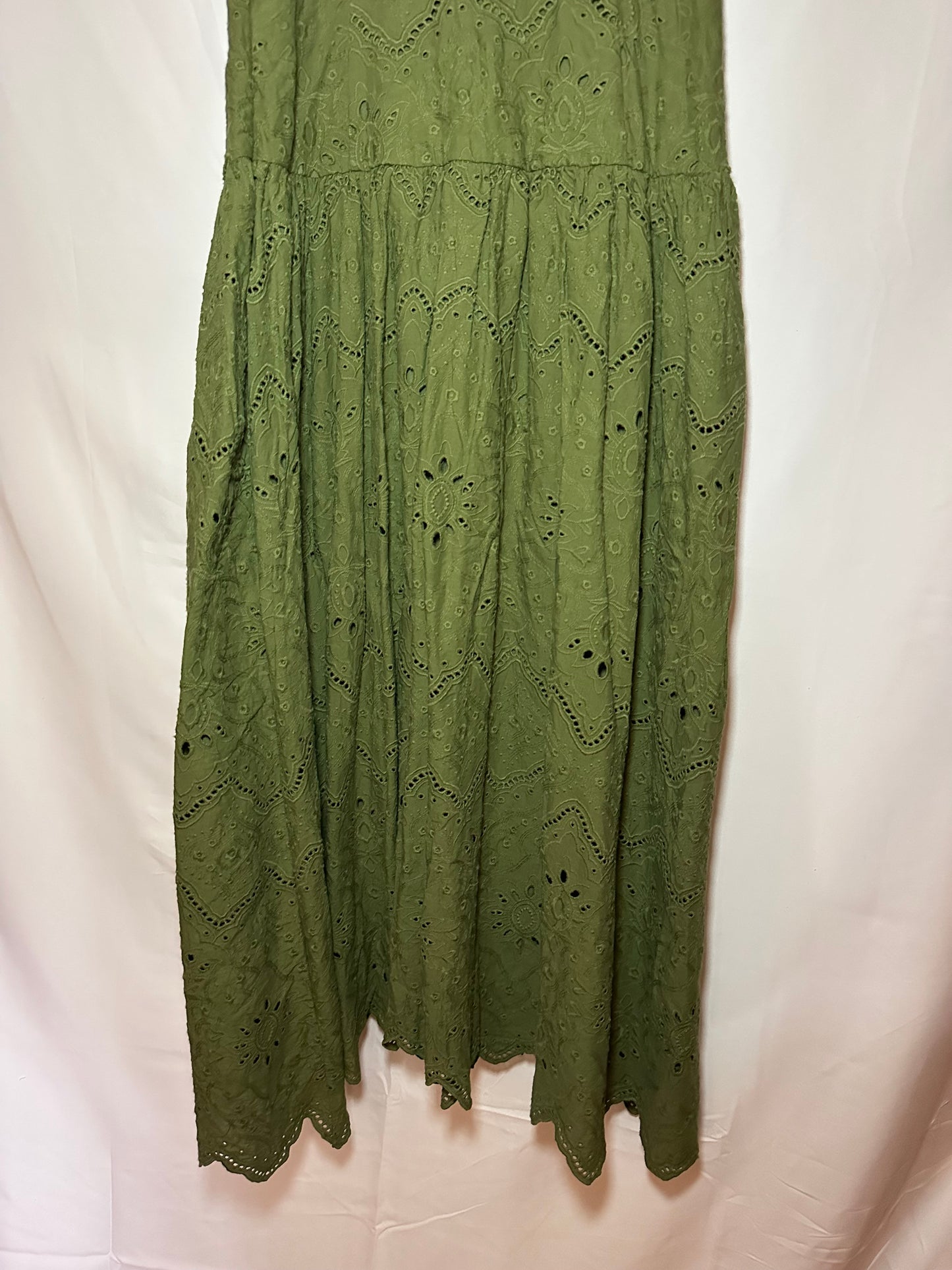 House of Harlow | Green Eyelet Midi, 2