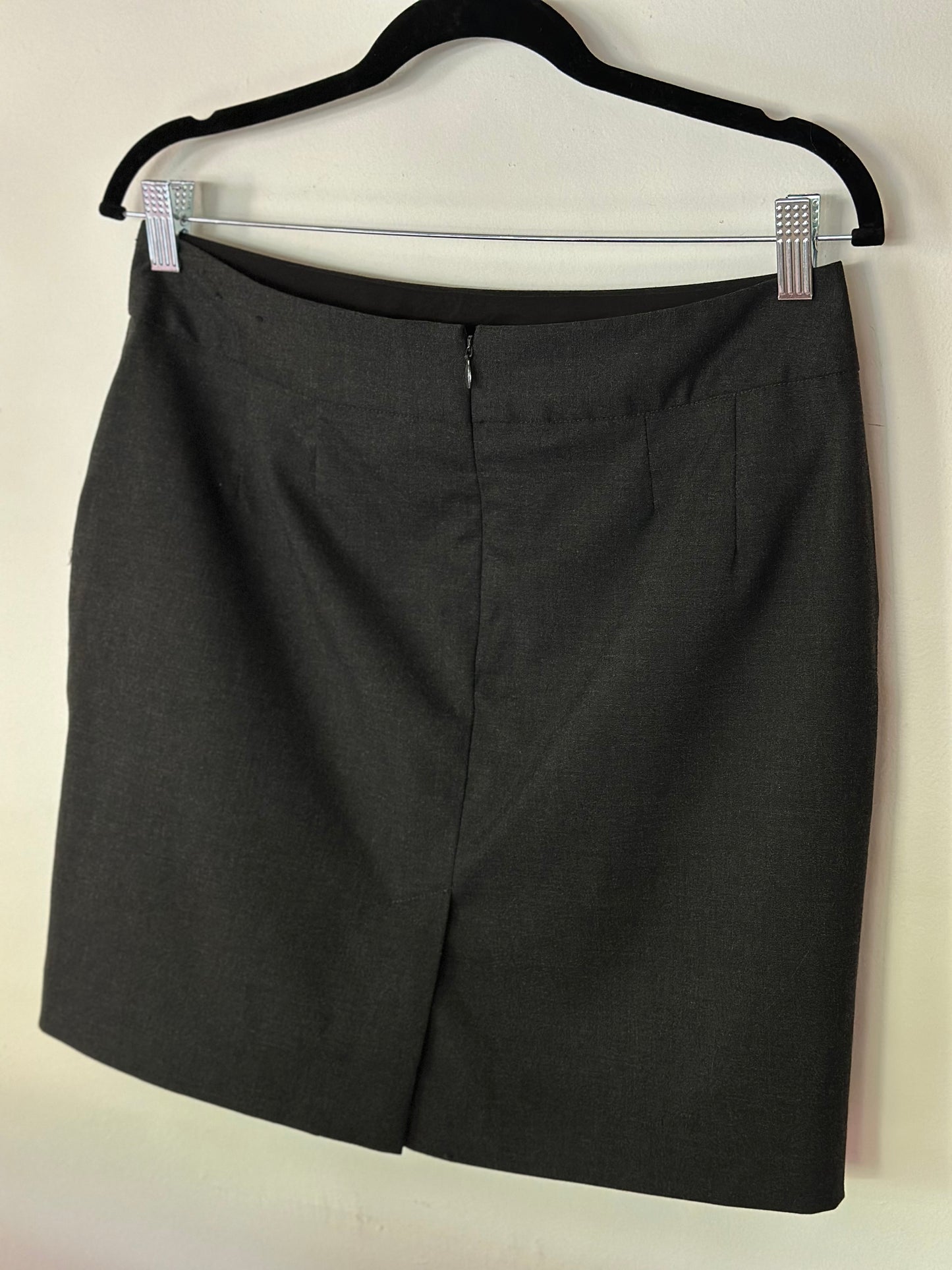 Banana Republic | Gray Skirt