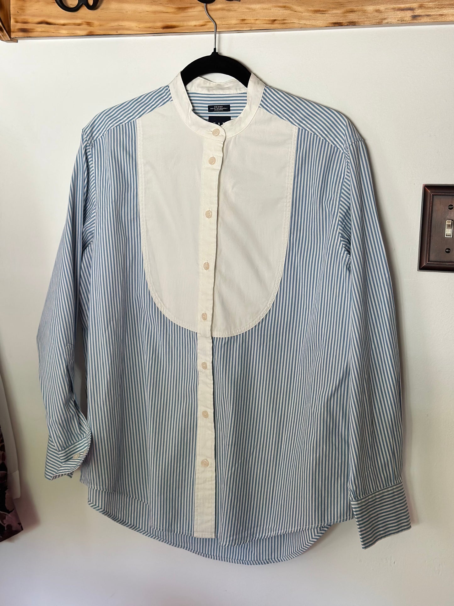 GAP | Striped Button Down