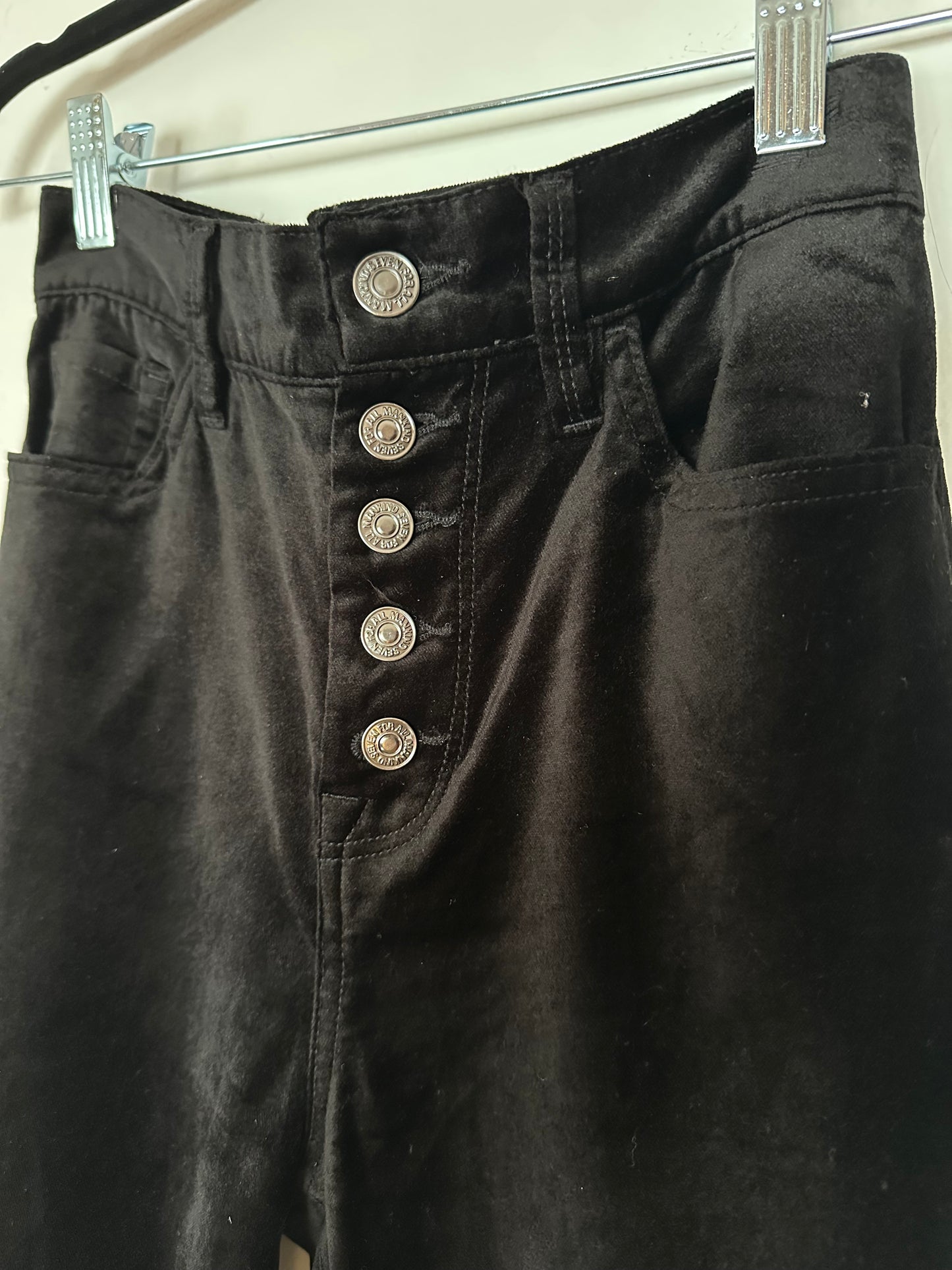 7 For All Mankind | Velvet Exposed Button Skinny