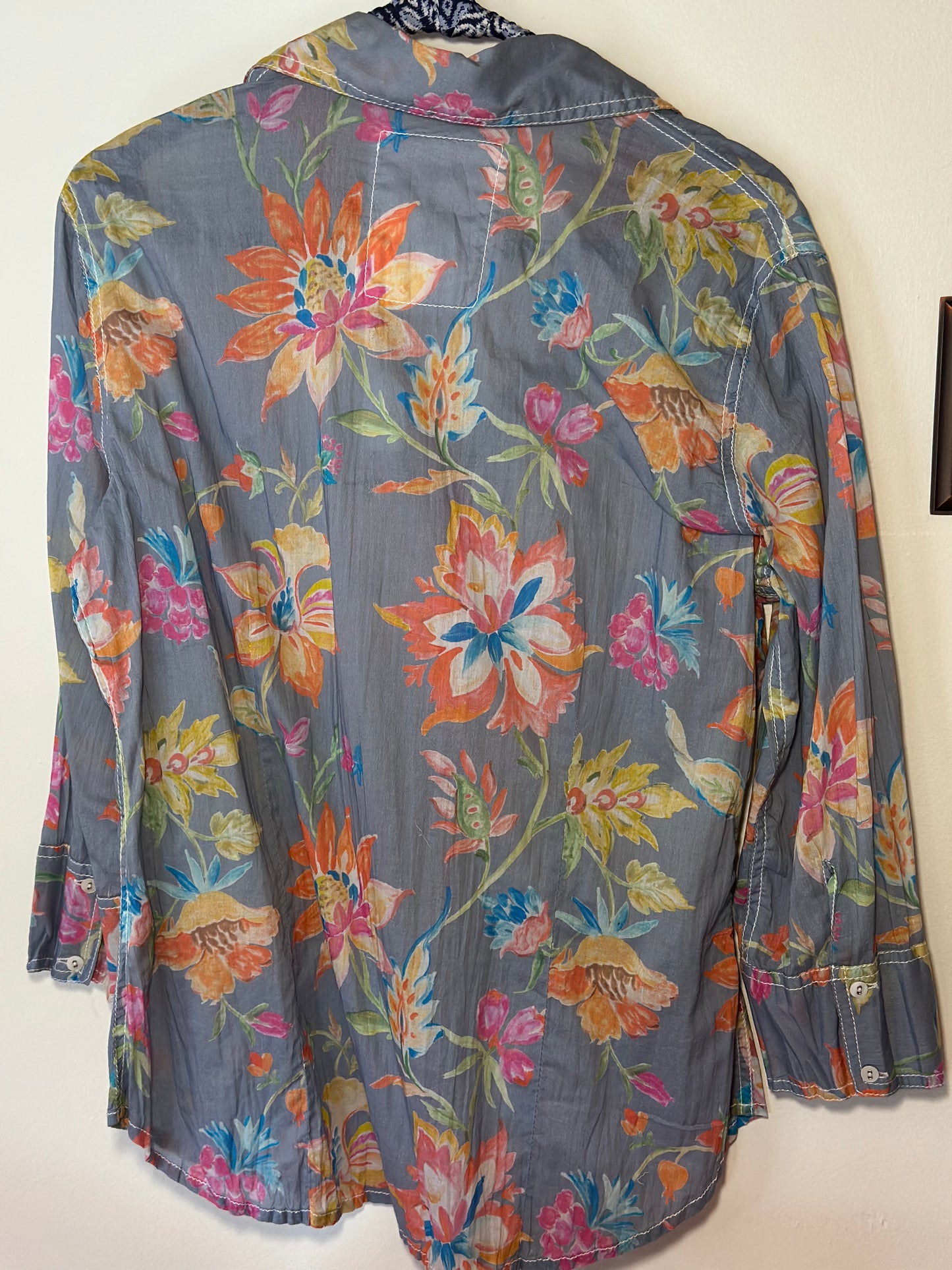 Cino | Floral Long Sleeve Button Down