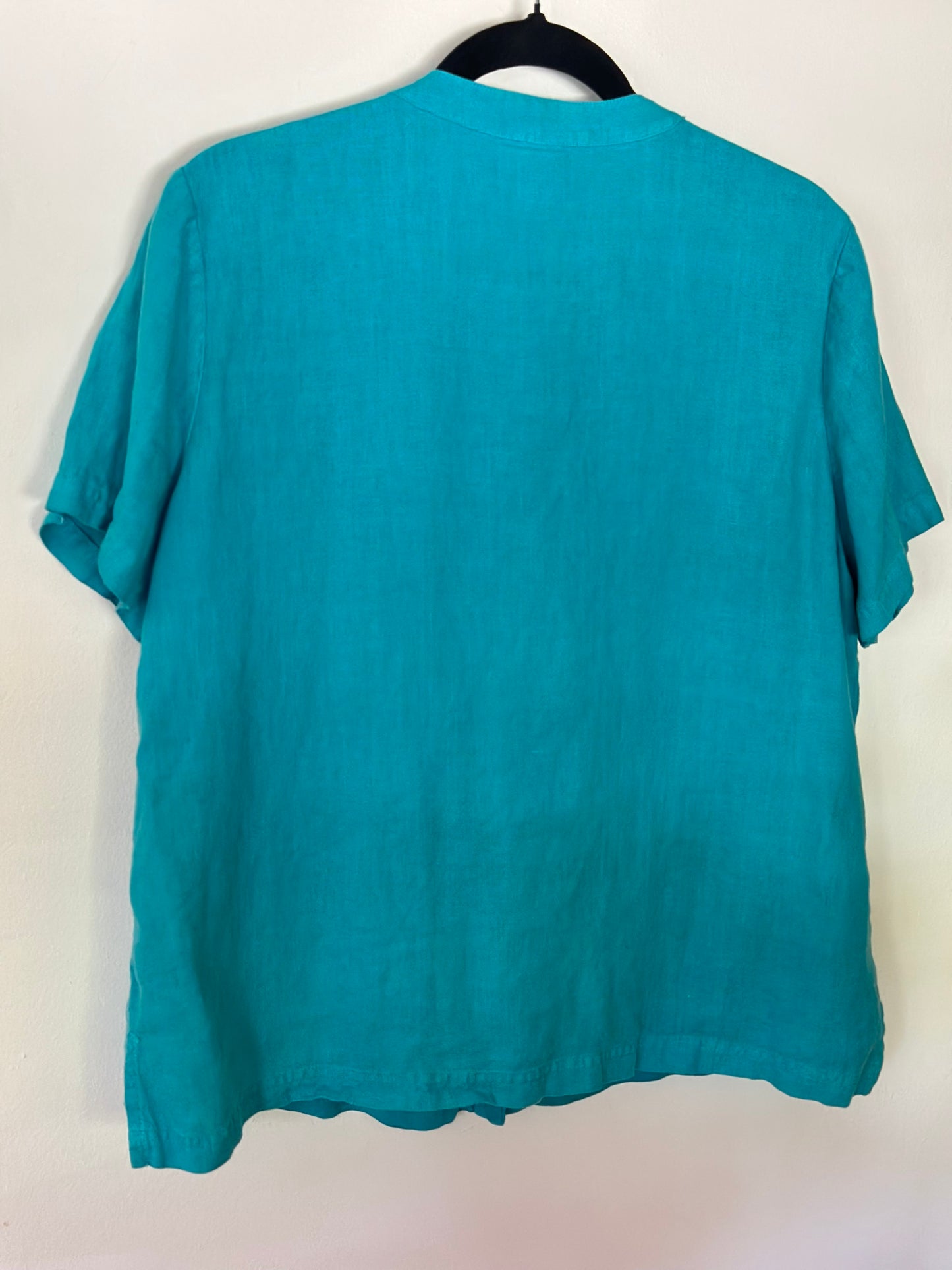 Hot Cotton | Aqua Linen Button Down