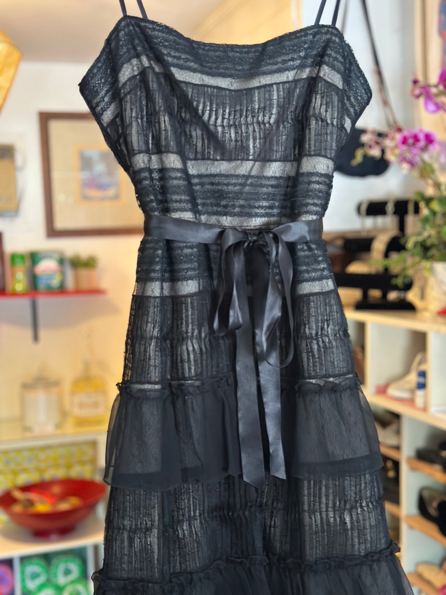 BCBG MaxMara | Strapless Feather Trim Cocktail Dress