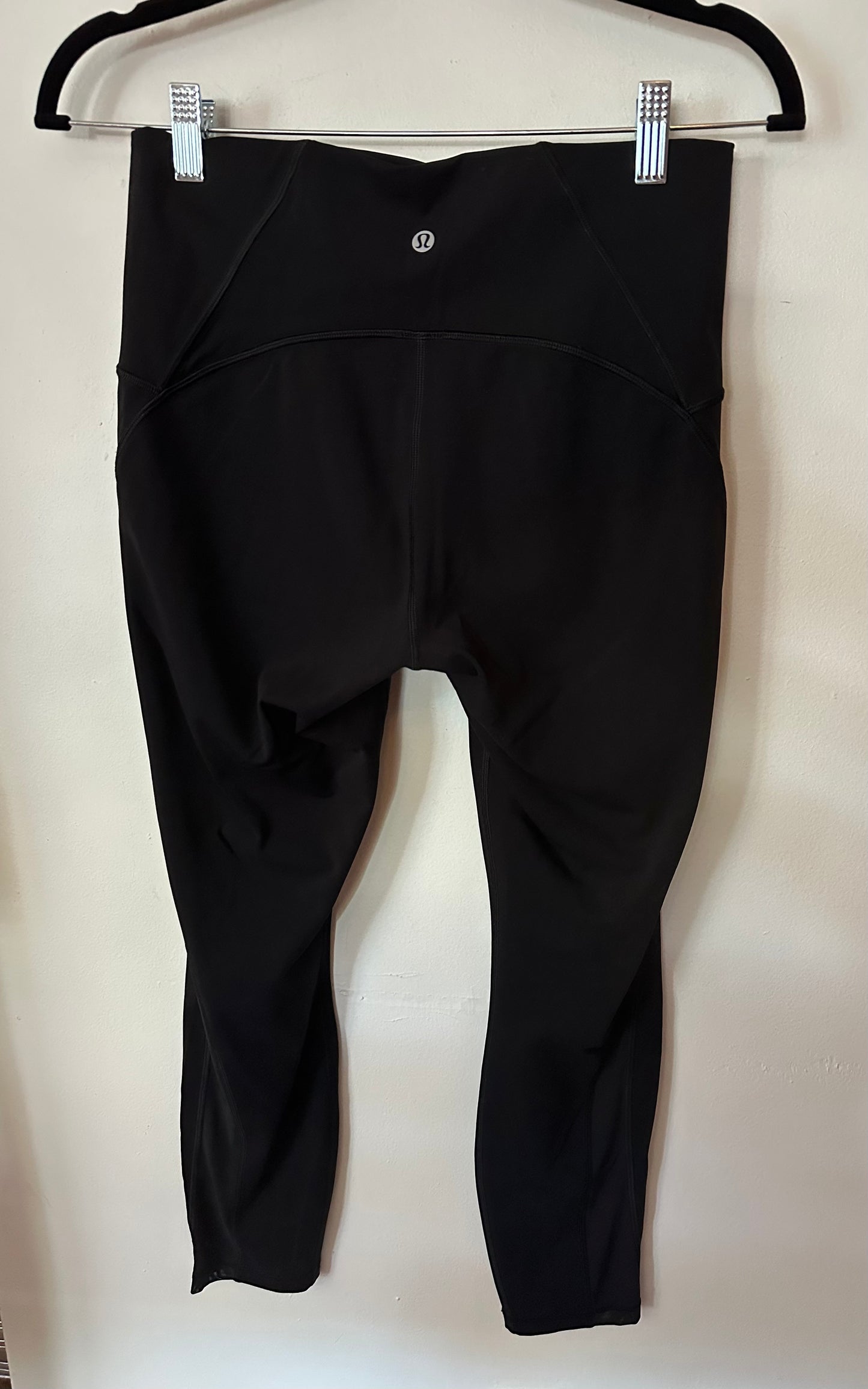 Lululemon | Black 7/8 Leggings