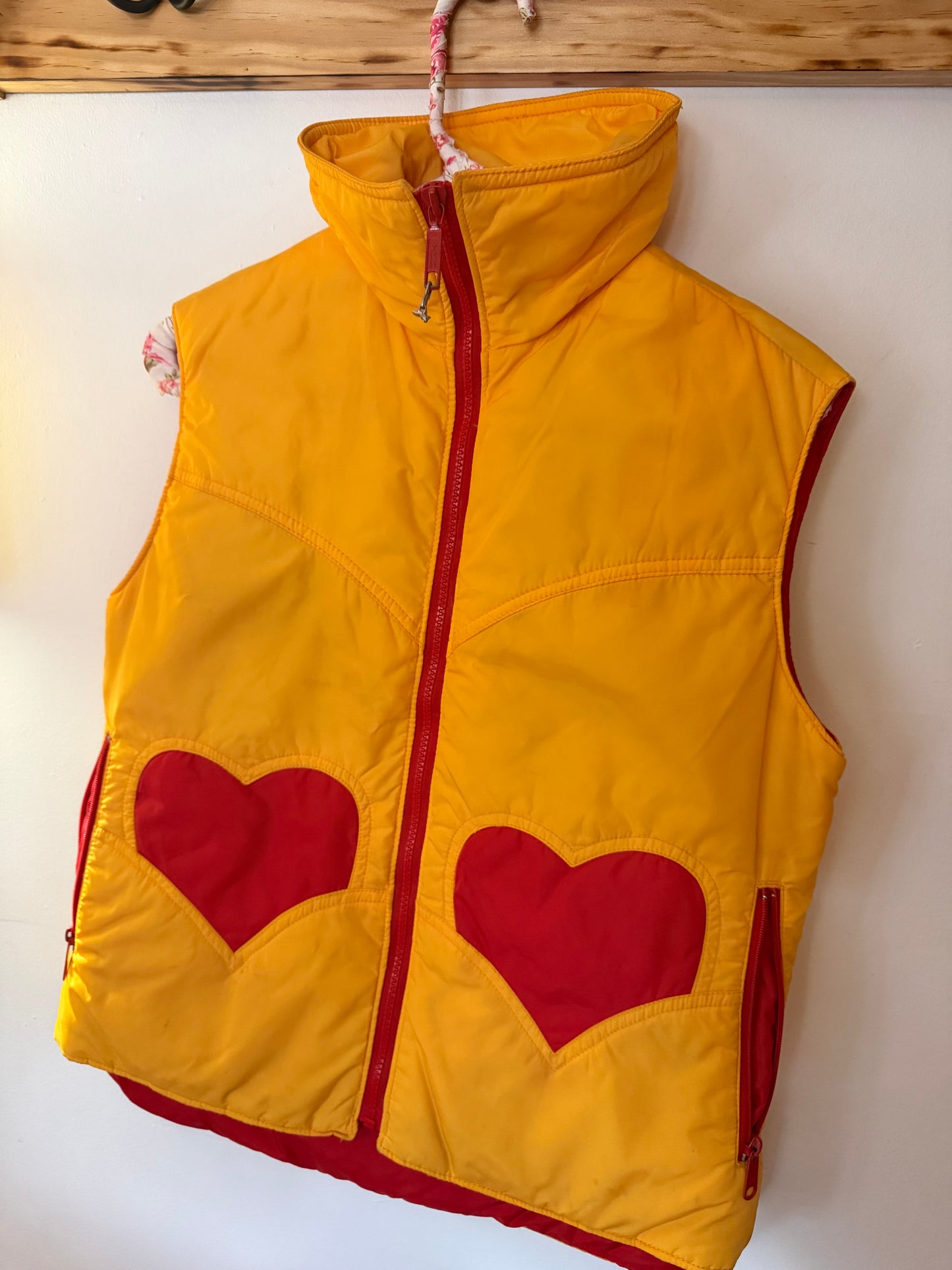 White Stag | 1970s/80s Vintage Heart Puffer, S