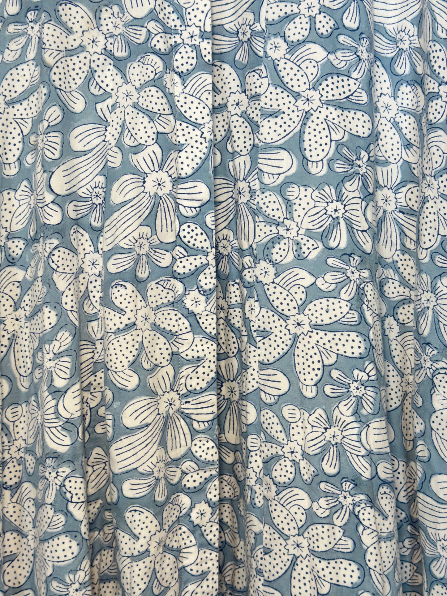 Livro | Sleeveless Maxi Floral Dress