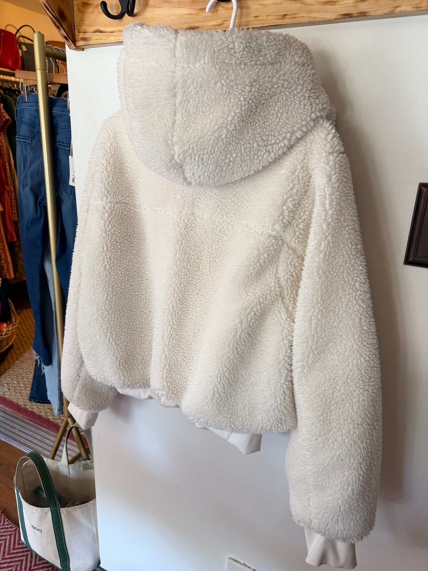 Alo | Foxy Sherpa Jacket, M