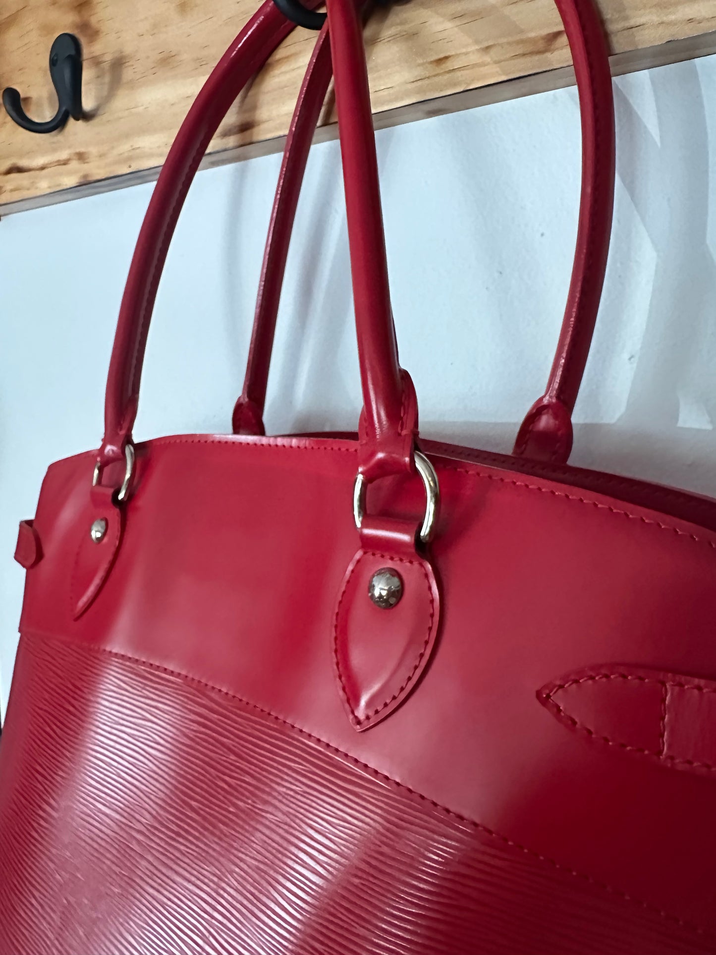 Louis Vuitton | Epi Leather Passy PM Bag