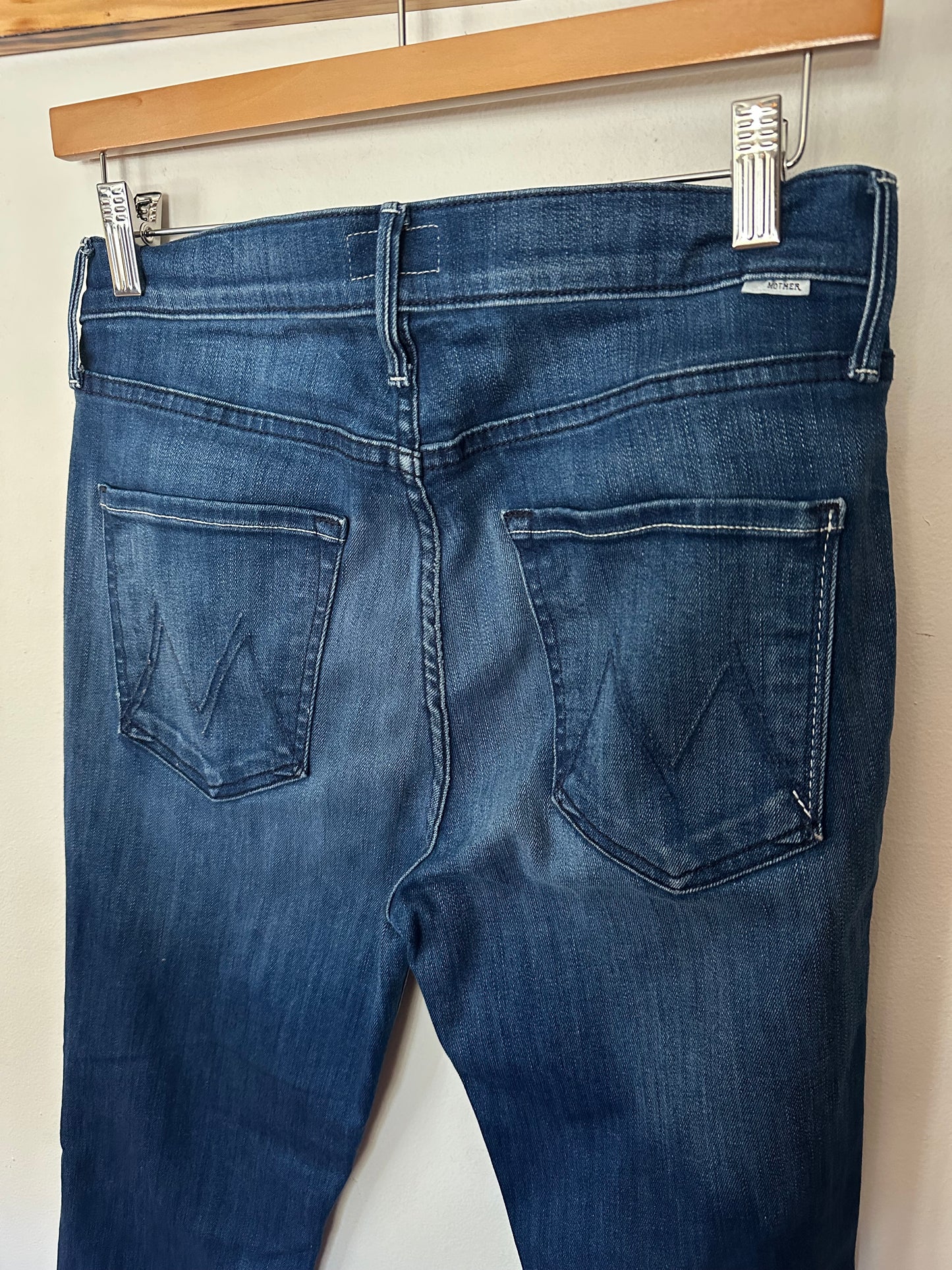 Mother | The Mid Rise Dazzler Crop Fray, 30