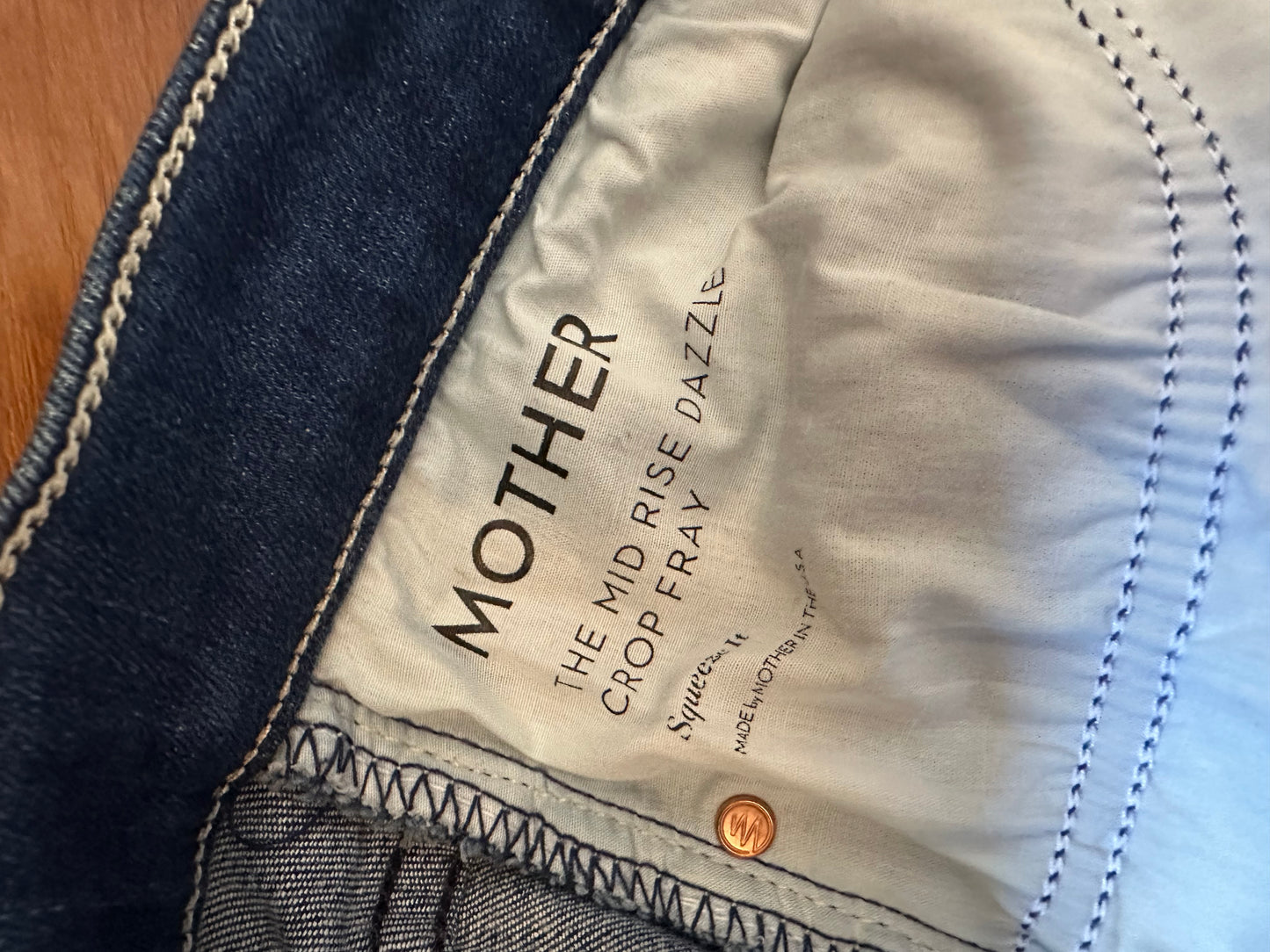 Mother | The Mid Rise Dazzler Crop Fray, 30