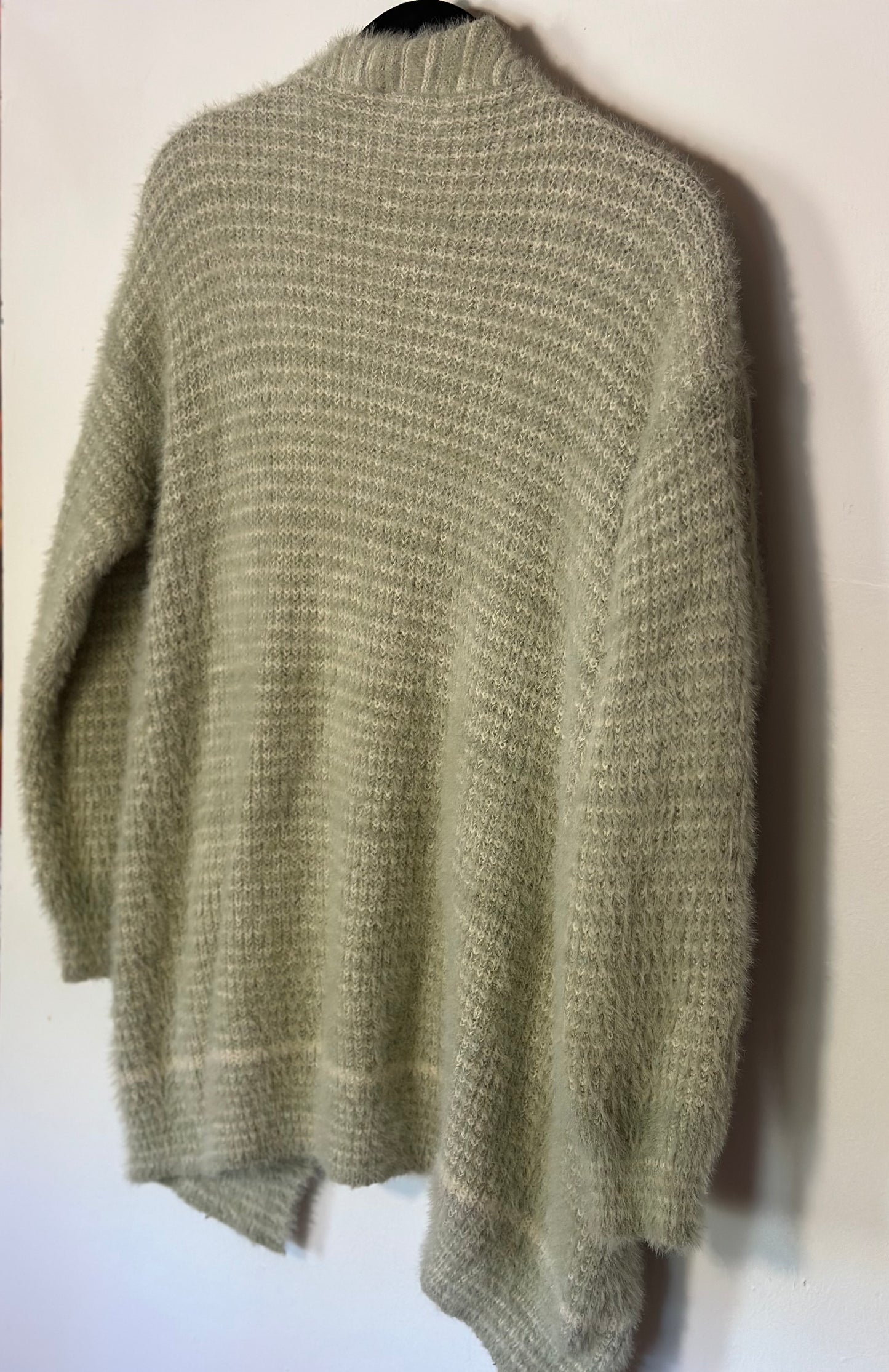 Debut | Green Fuzzy Cardigan