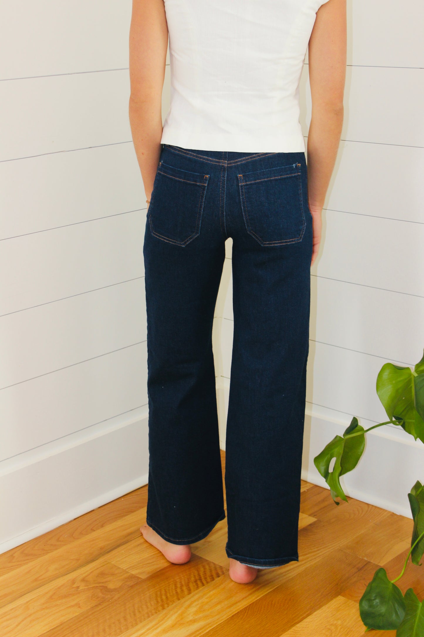 Frame | Le Slim Palazzo Modernist Pocket Jeans, 25