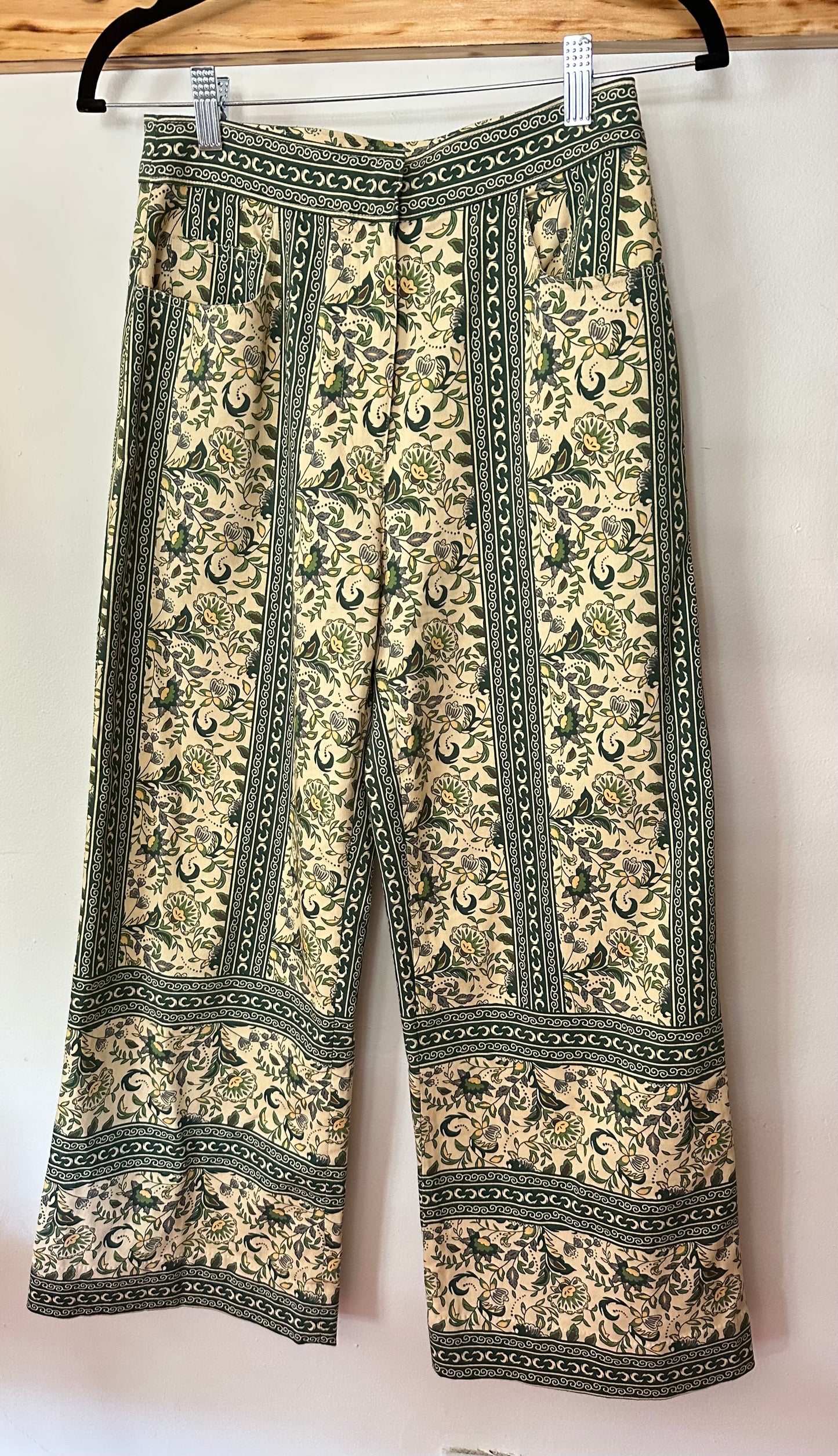 Julia Amory | Green Paisley Babe Pant, XS