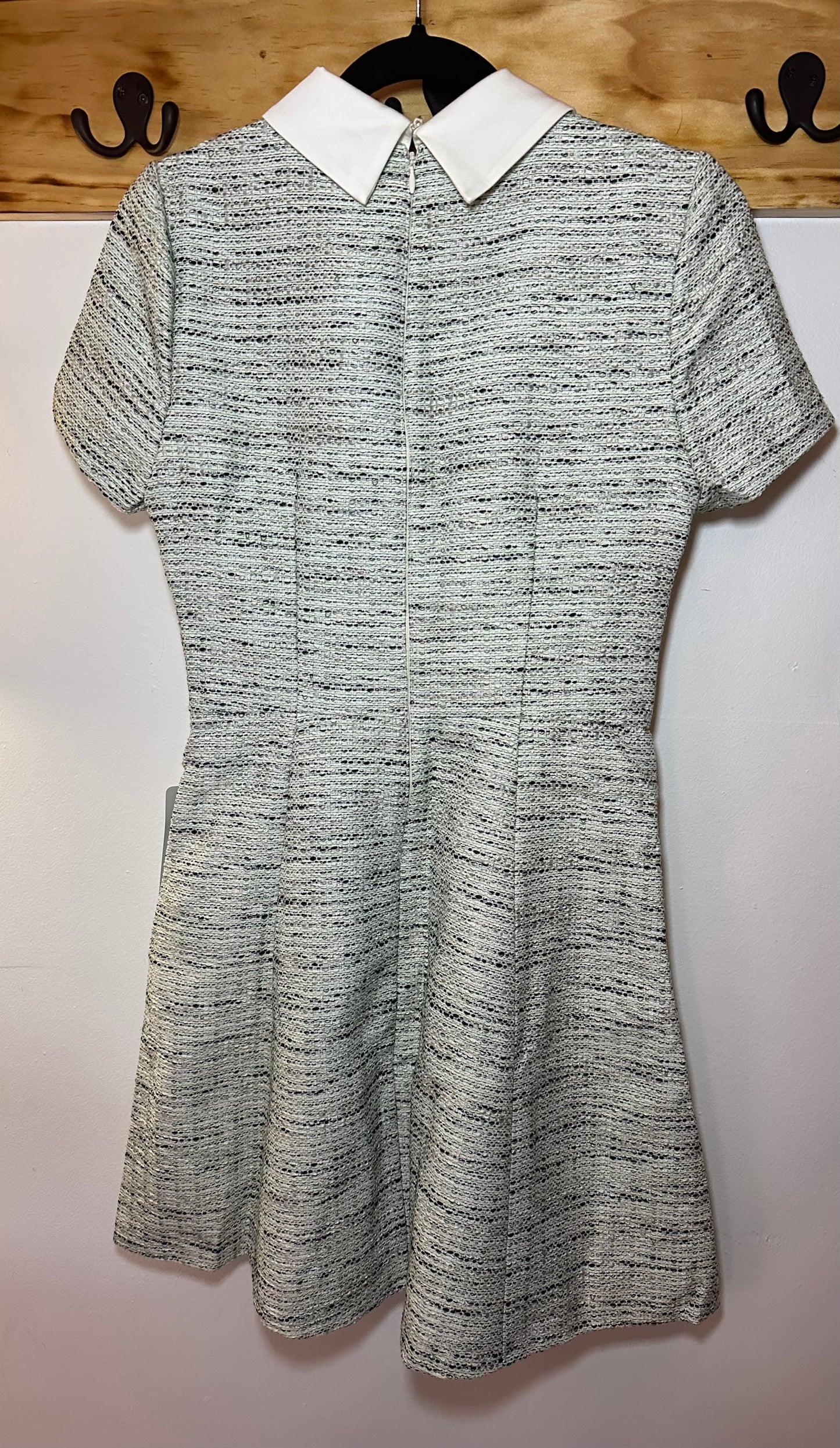 Green Gal Meets Glam Detachable Collar Dress, 2