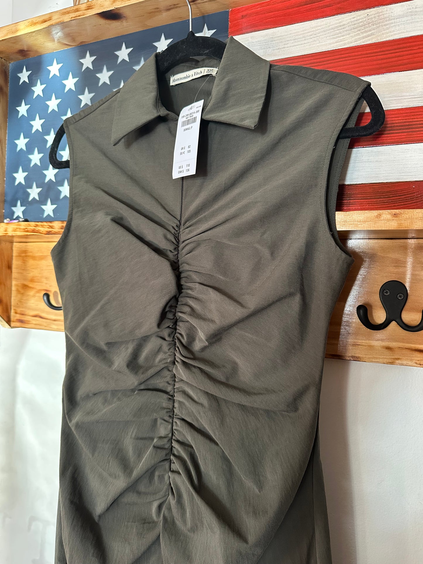 Abercrombie & Fitch | Dark Gray Sleeveles Dress, XS