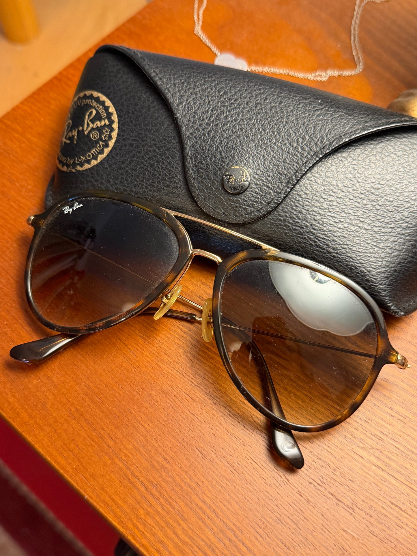 Ray Ban | Tortoise Aviators