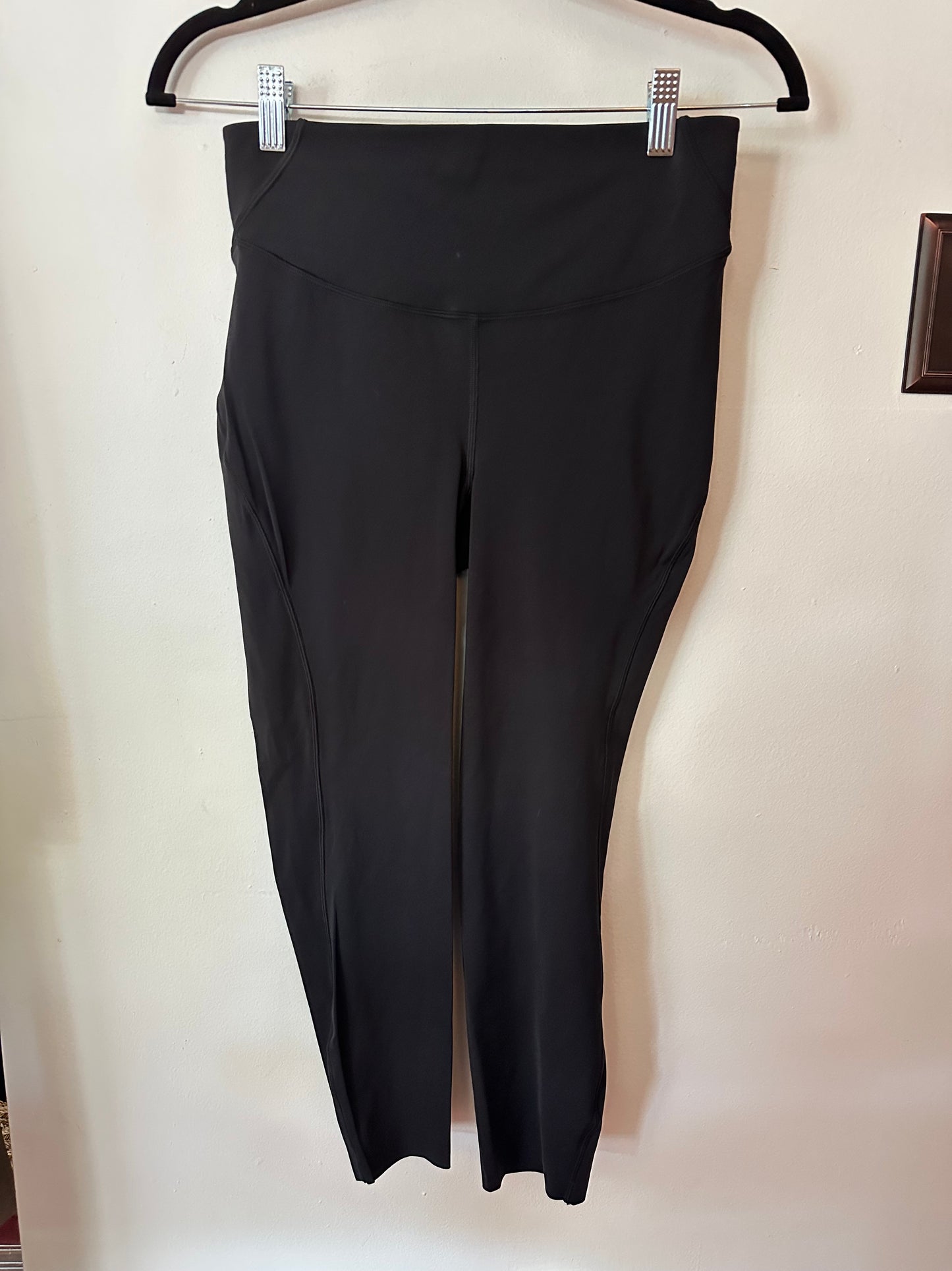 Lululemon | Cropped Black Leggings