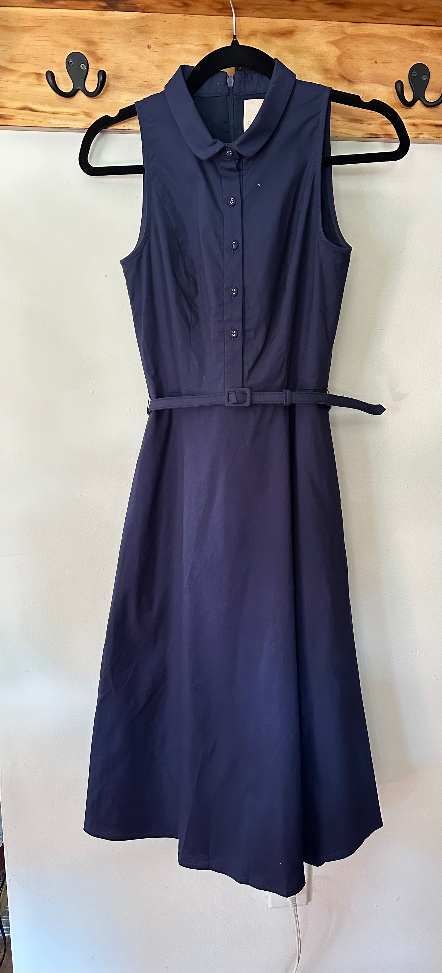 Gal Meets Glam | Navy Sleeveless Midi Dress, 0