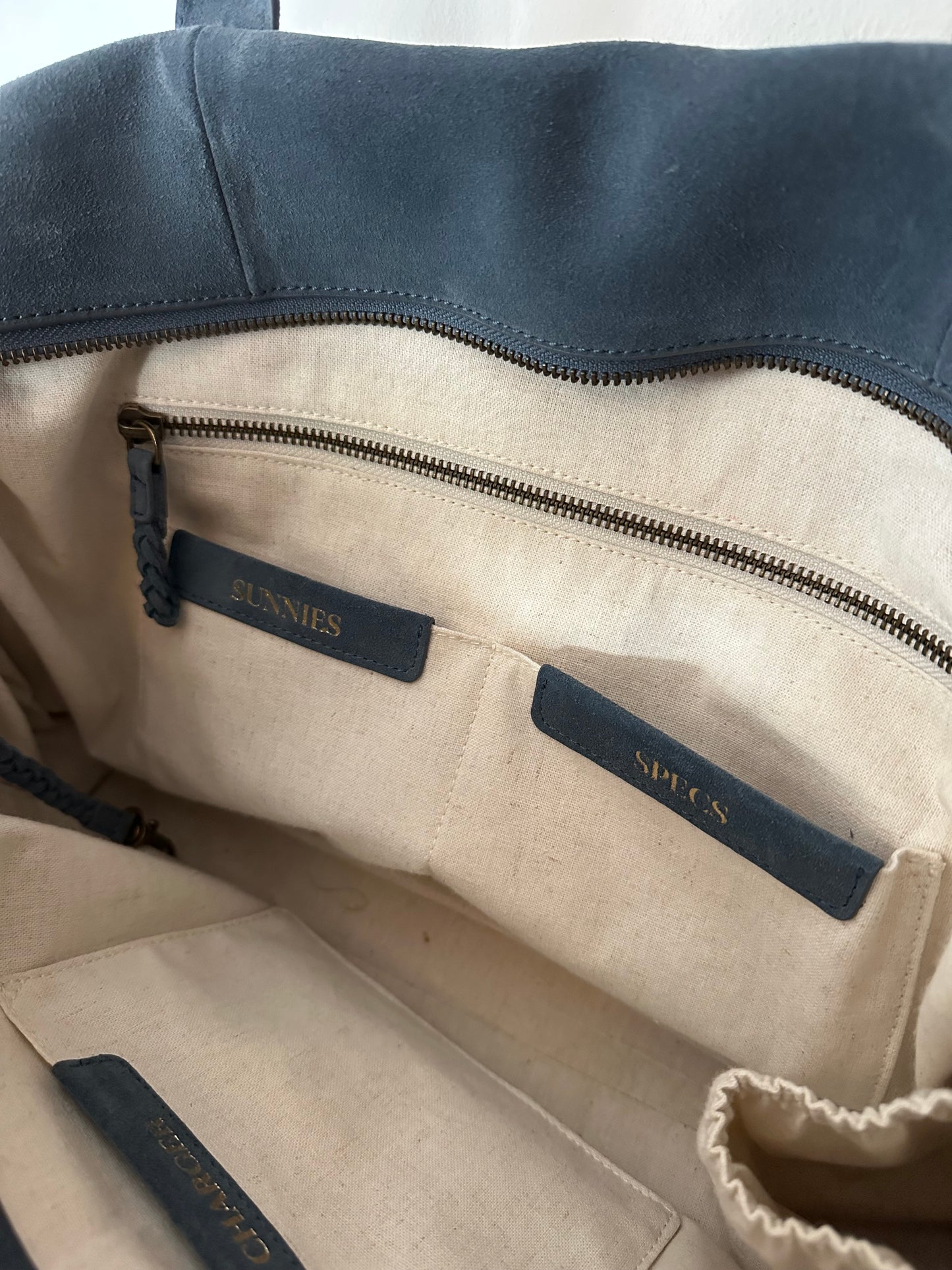 Frank and Eileen | The Everyday Bag