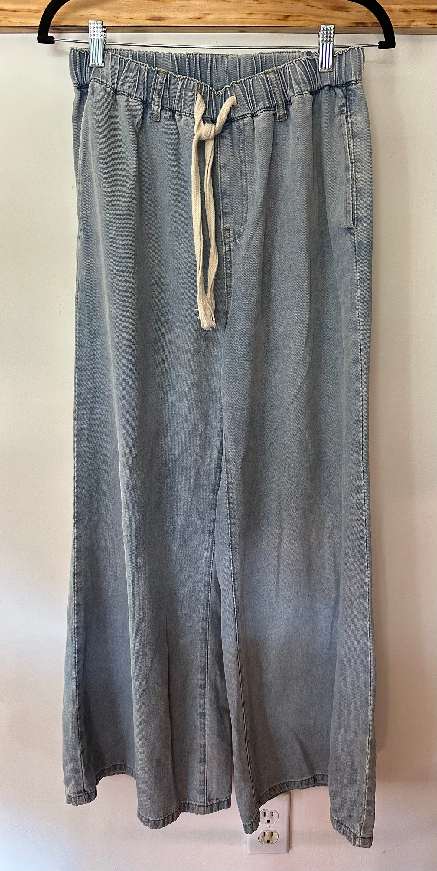 Cider | Leslie Denim High Waist Solid Tie Front Wide Leg Trousers, S