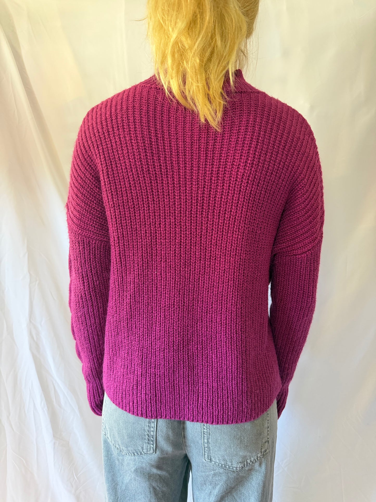 Belle Vere | Fuchsia Sweater, M
