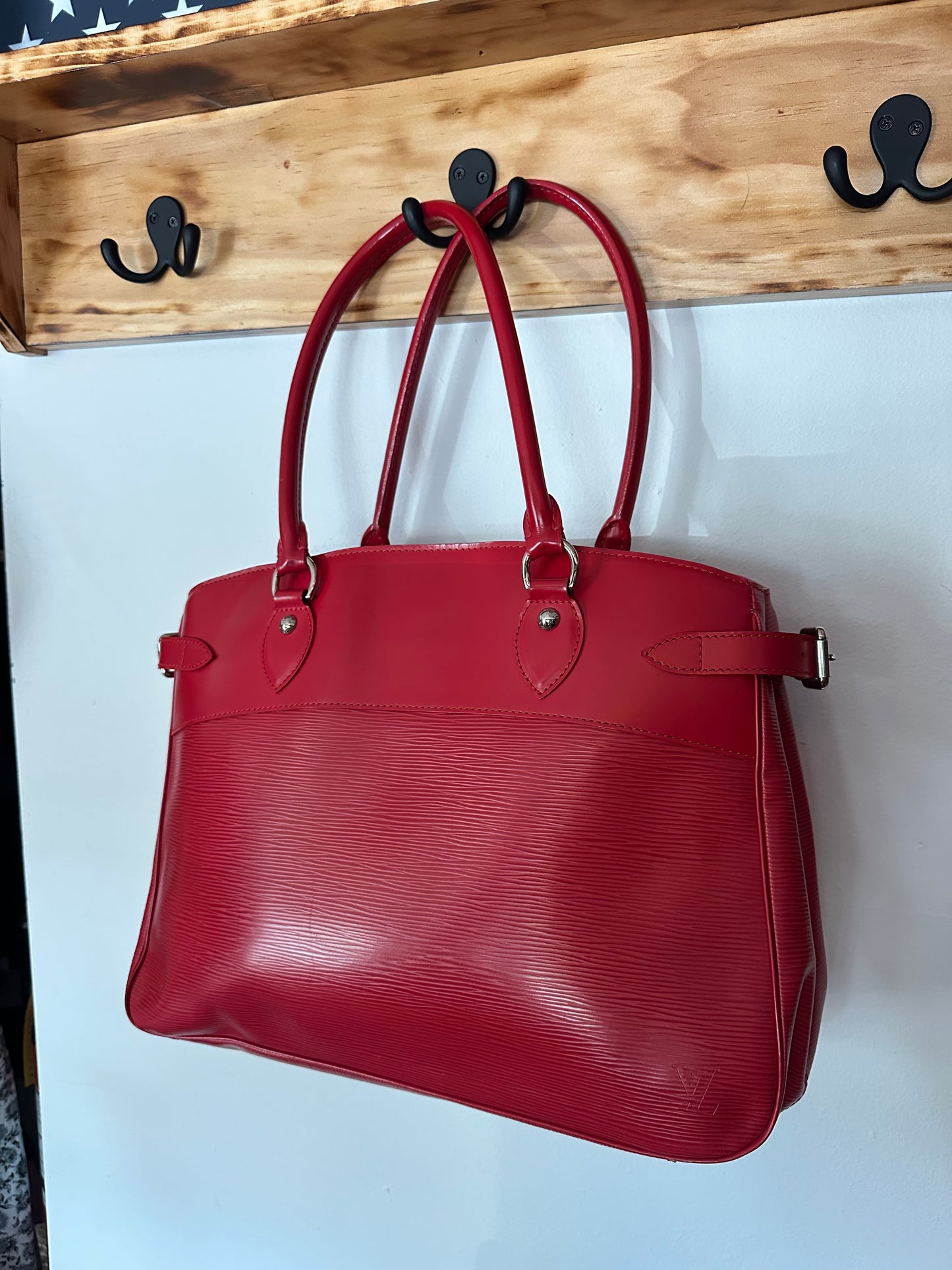 Louis Vuitton | Epi Leather Passy PM Bag