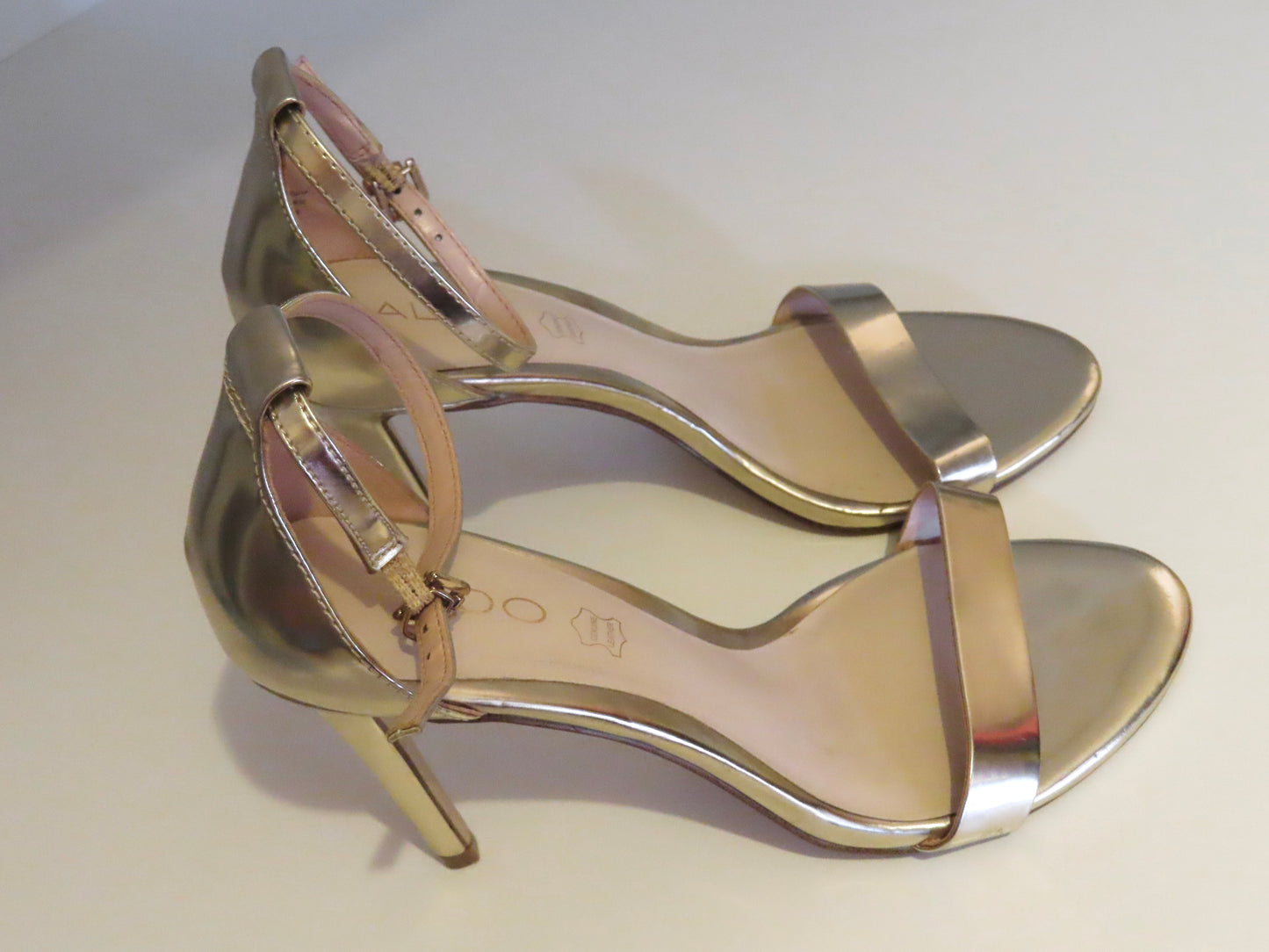 ALDO | Gold Heel