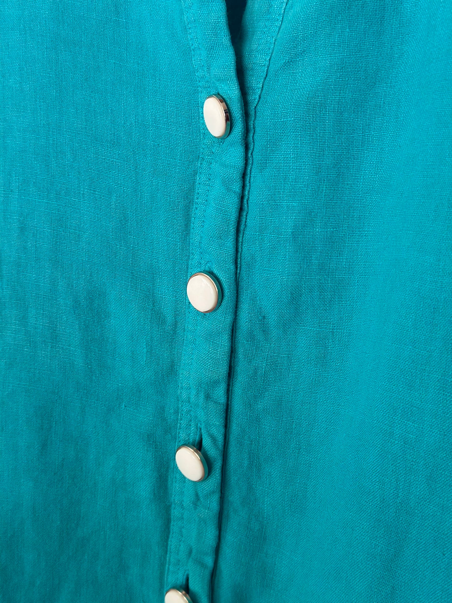 Hot Cotton | Aqua Linen Button Down
