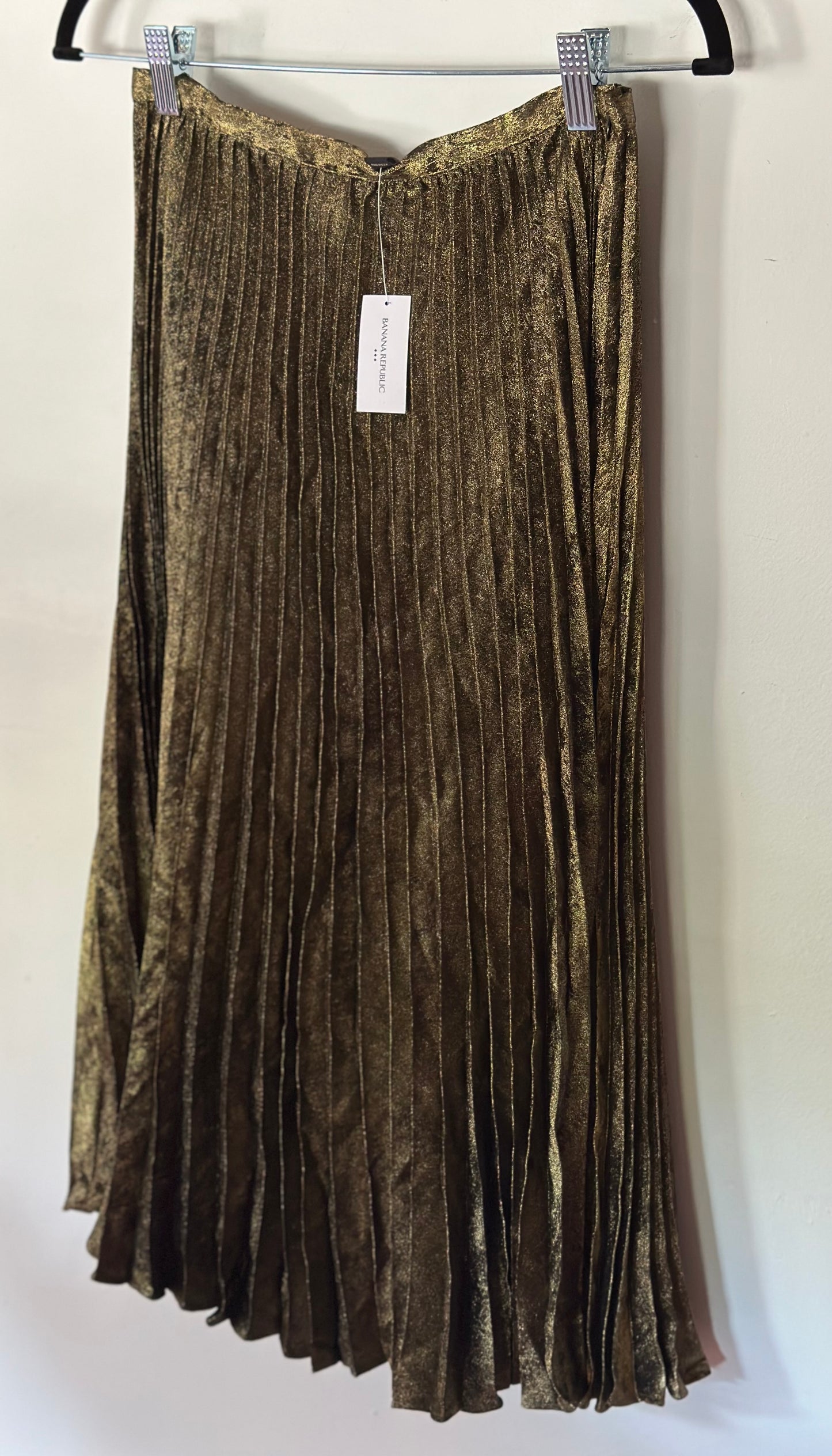 Banana Republic | Gold Accordion Midi Skirt