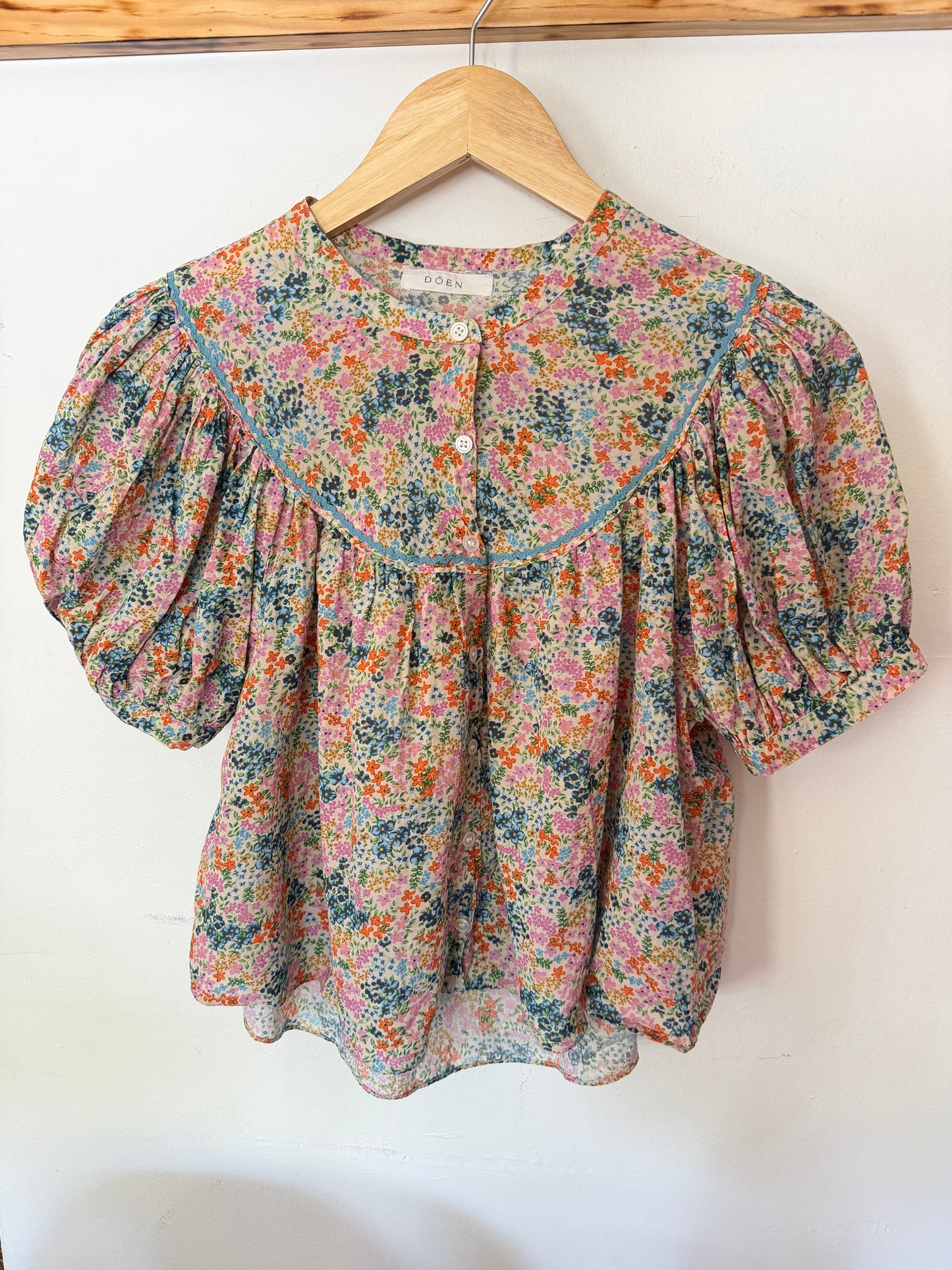 Doen | Floral Puff Sleeve Top, M