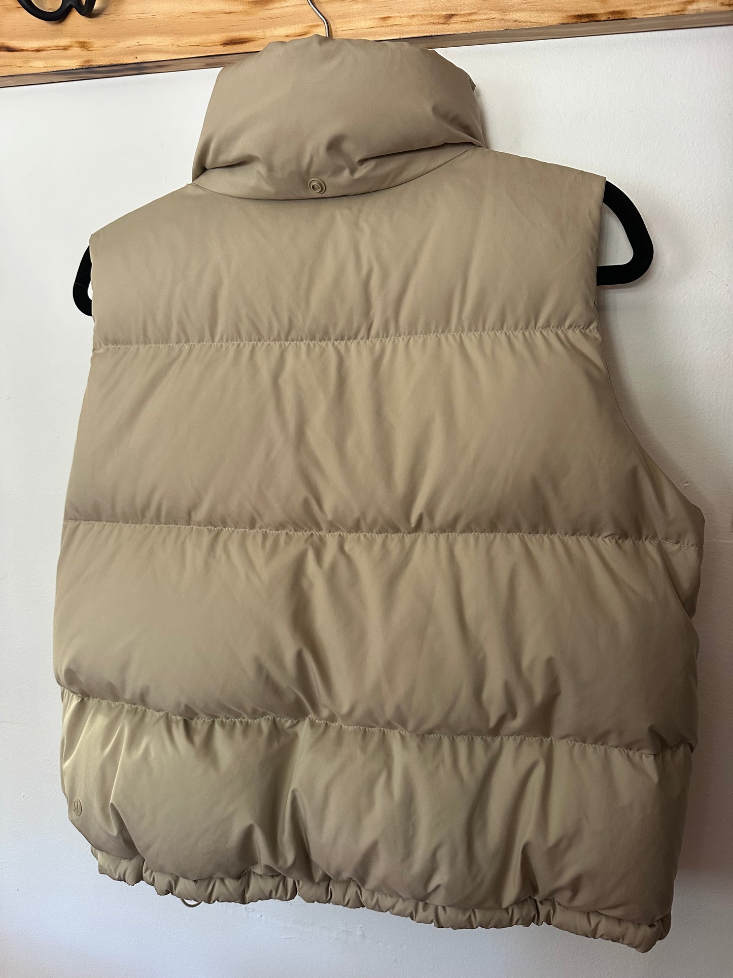 Lululemon | Wunder Puff 600-Down-Fill Cropped Vest, 6
