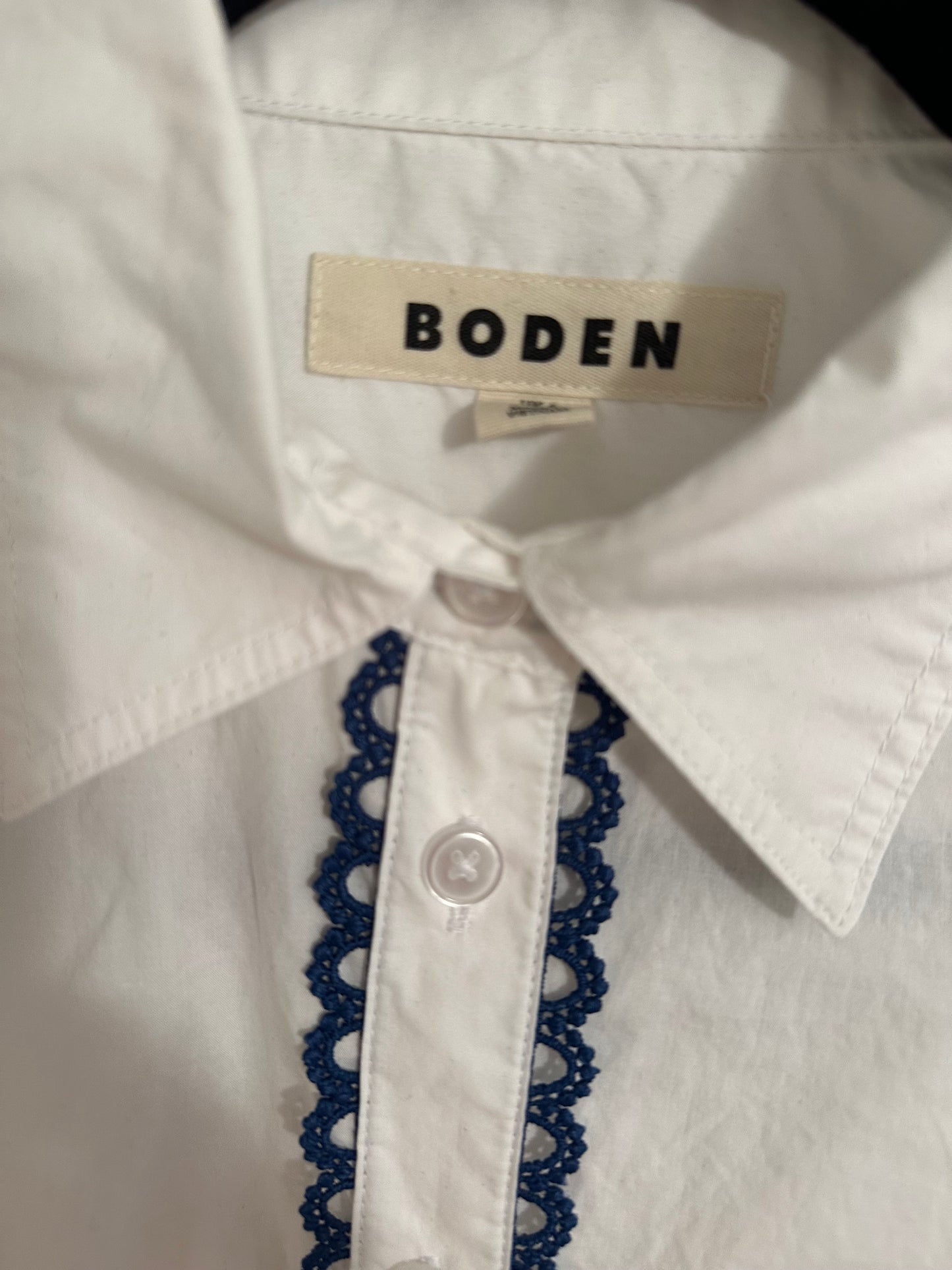 Boden | Sienna Button Down