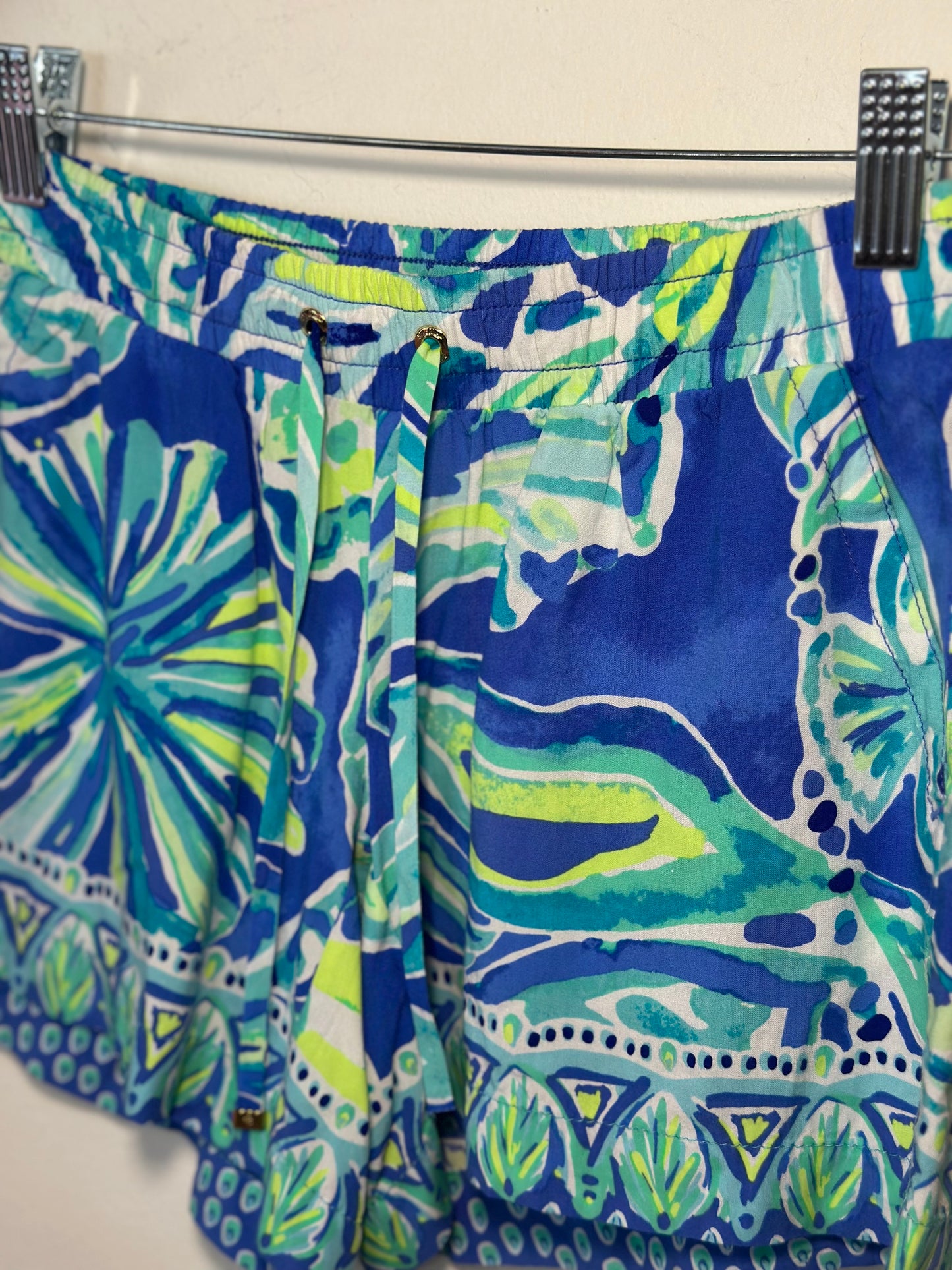Lily Pulitzer | Floral Elastic Shorts
