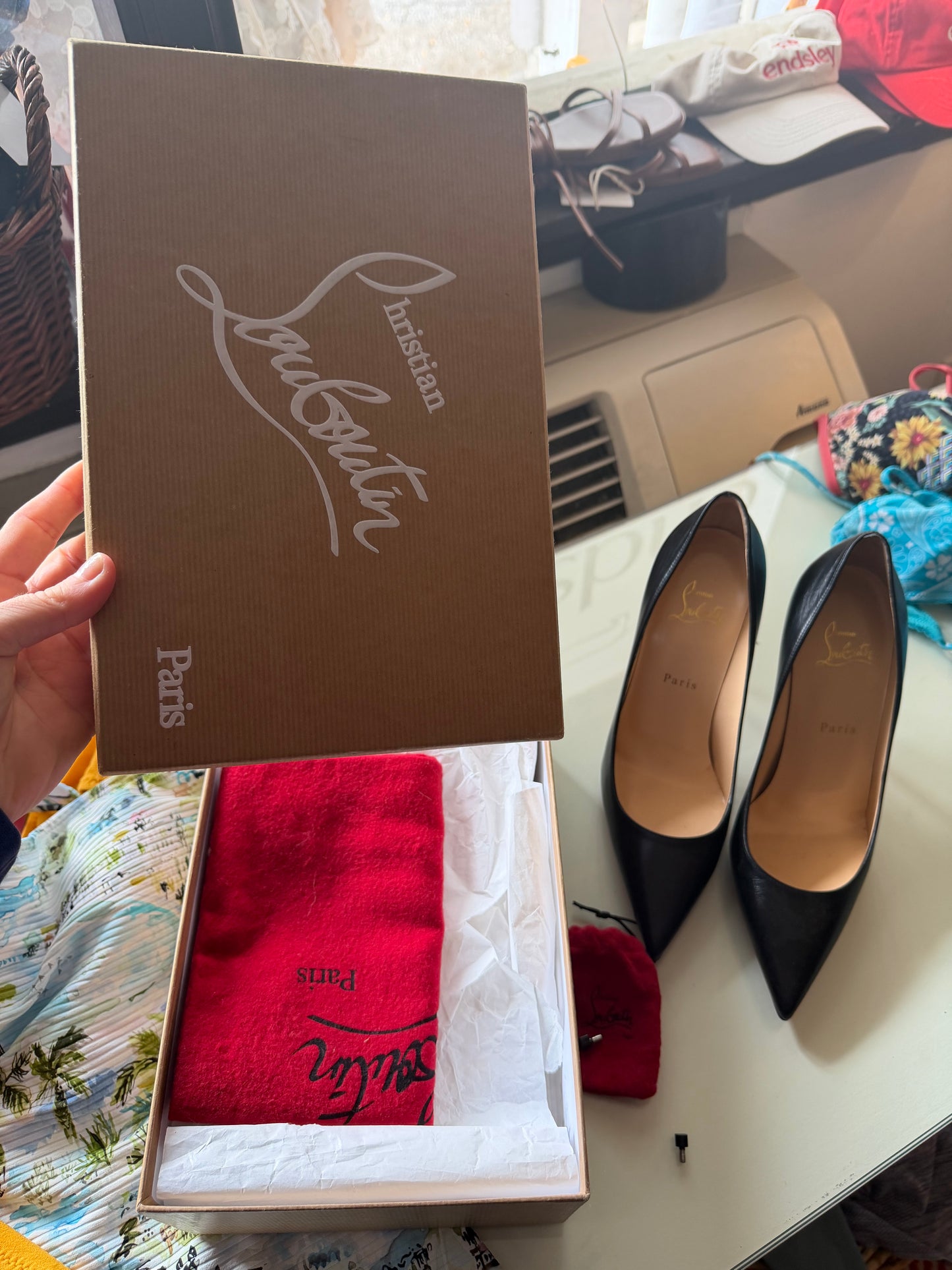 Christian Louboutin | Decollete 554 Leather Pump, 39.5