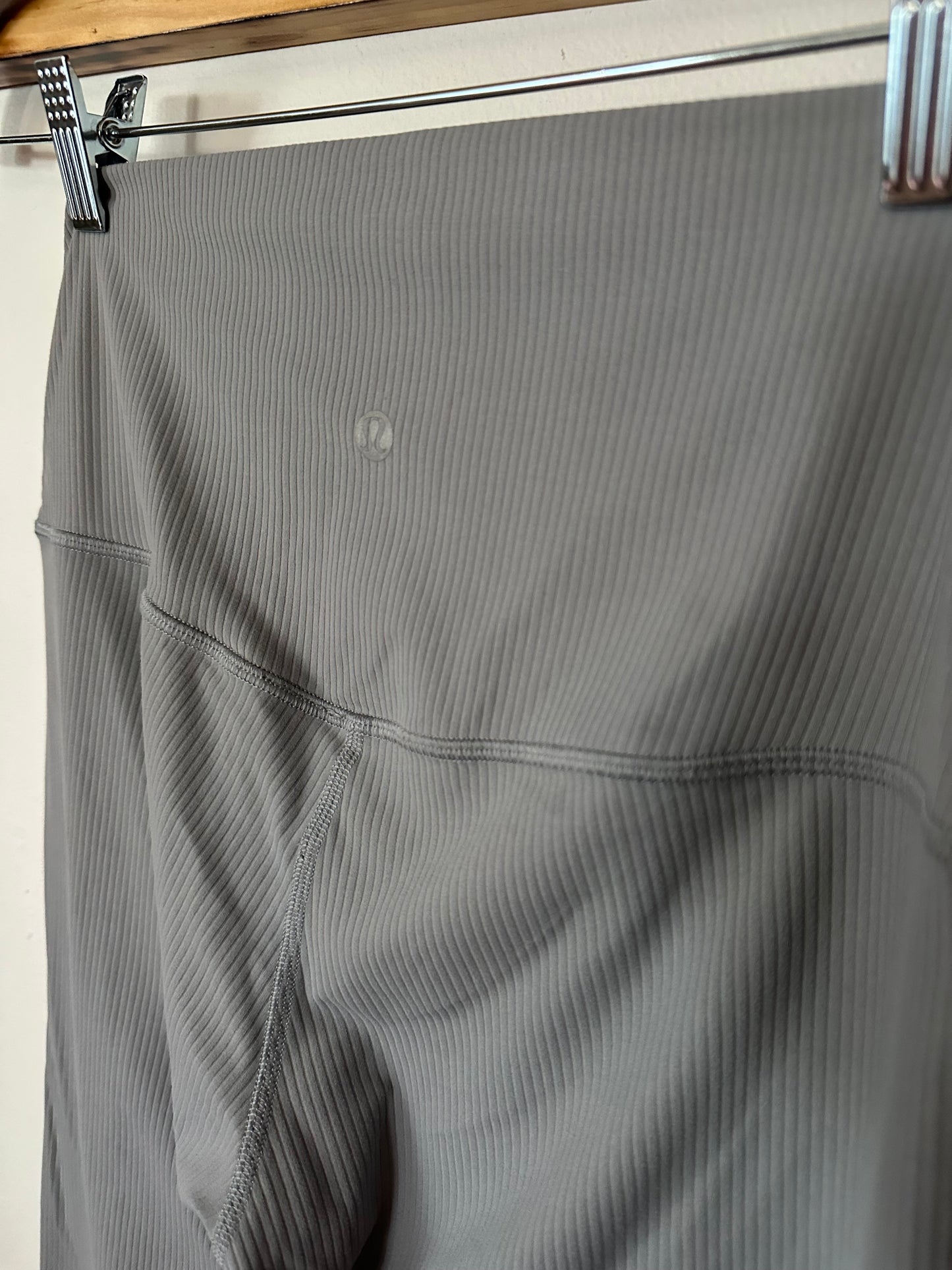Lululemon | Full Length Gray Ribbed Leggings