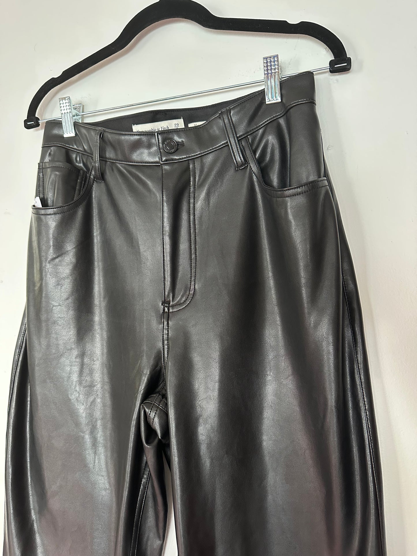 Abercrombie & Fitch | The '90s Straight Ultra High Rise Pant