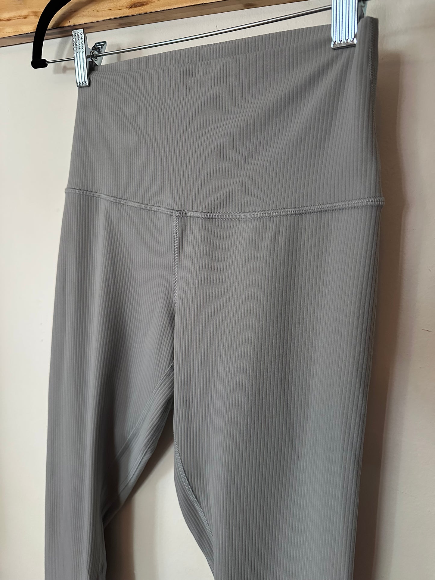 Lululemon | Full Length Gray Ribbed Leggings