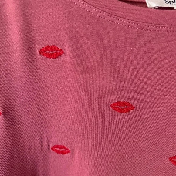 Splendid | Emboridered Lips Tee Shirt