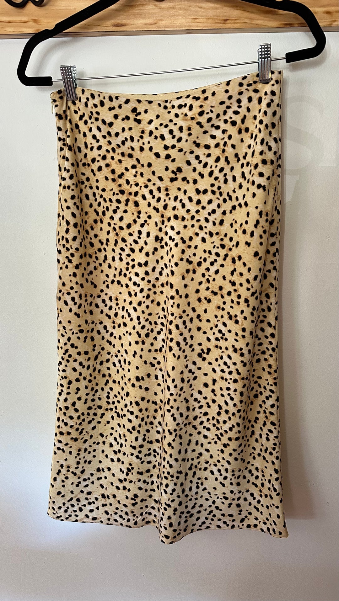 Cupcakes &amp; Cashmere | Animal Print Midi Skirt, 6