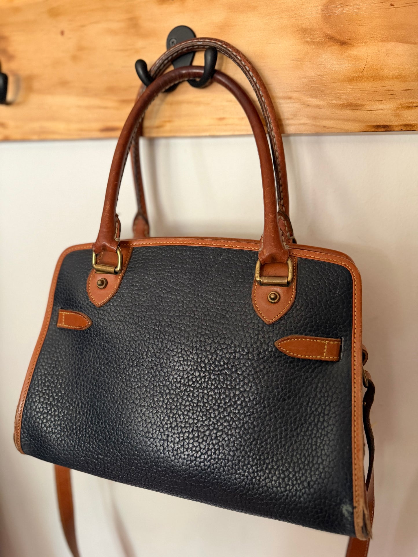 Dooney & Burke | Leather Satchel Buckle Bag