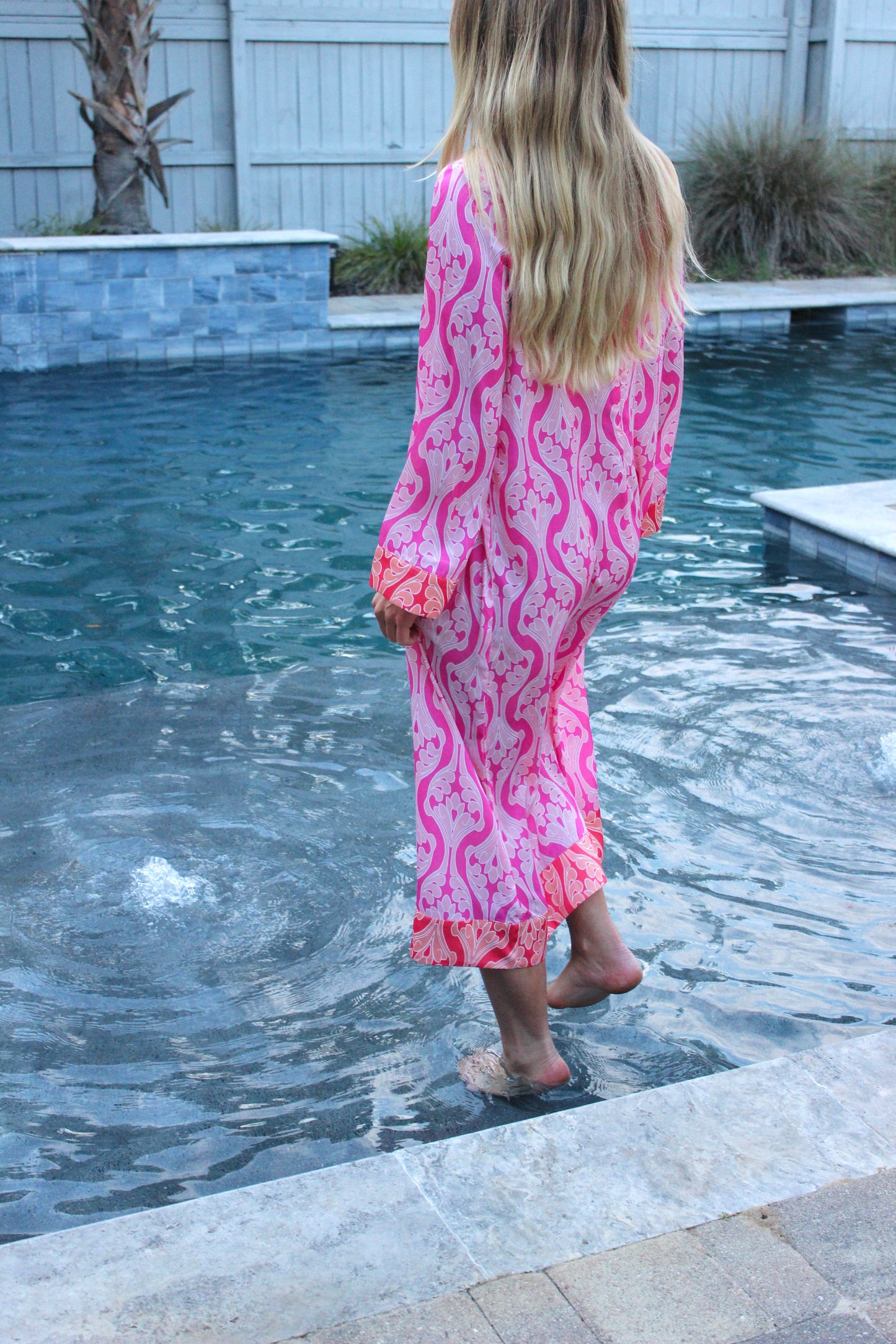 Hyacinth House | Longsleeve Midi  Dress, M