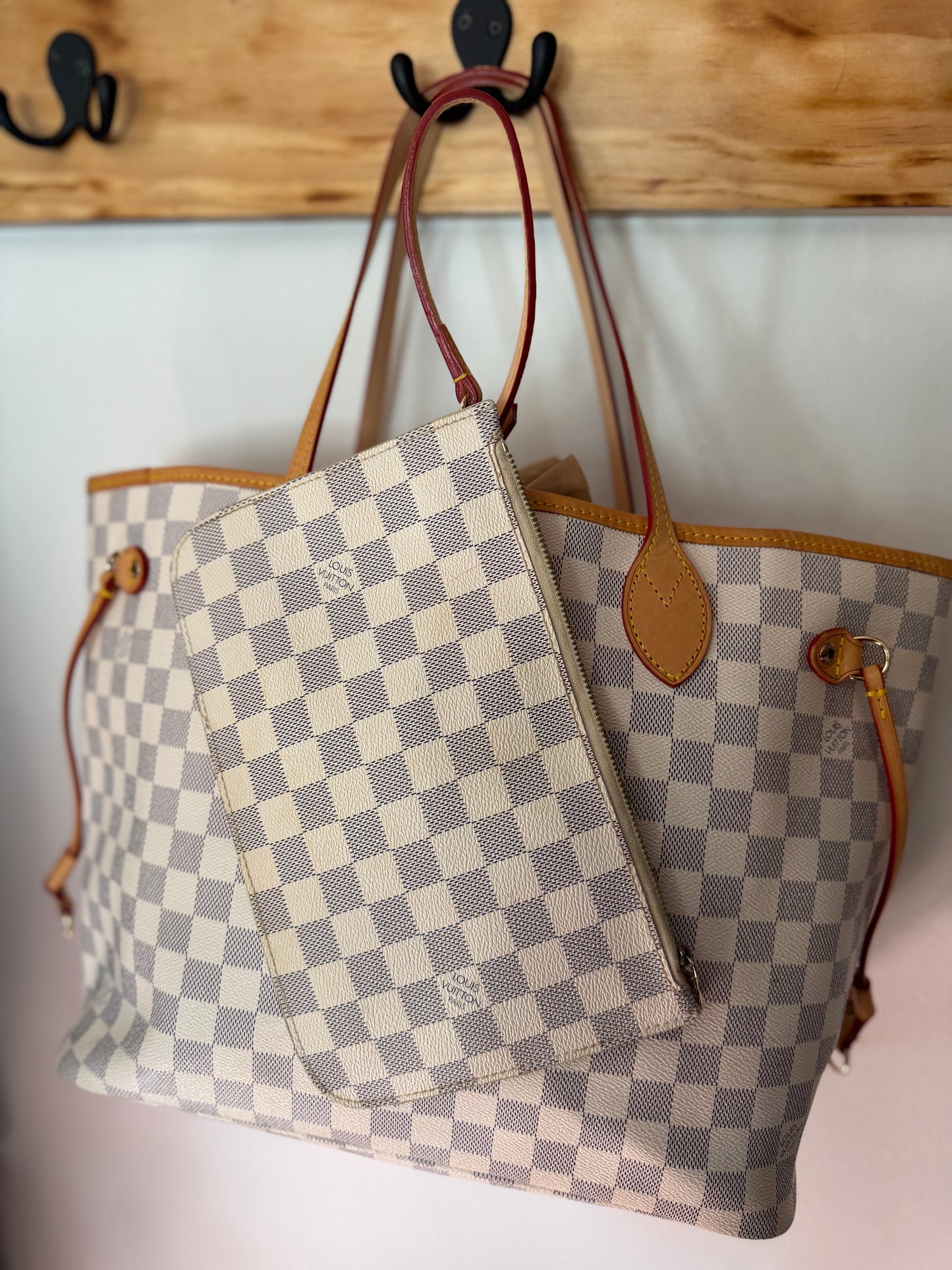 Louis Vuitton | Damier Azur Neverfull w/Pouch