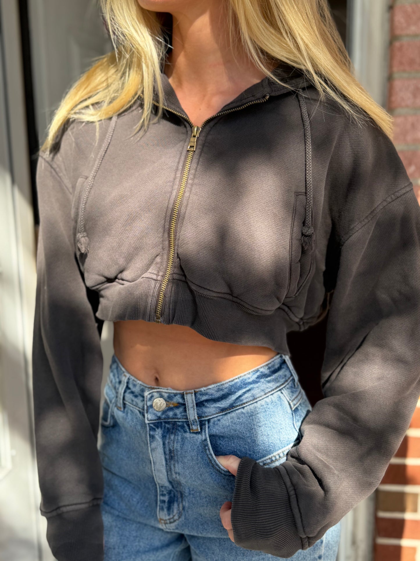 Elwood | Charcoal Cropped Zip Hoodie, S