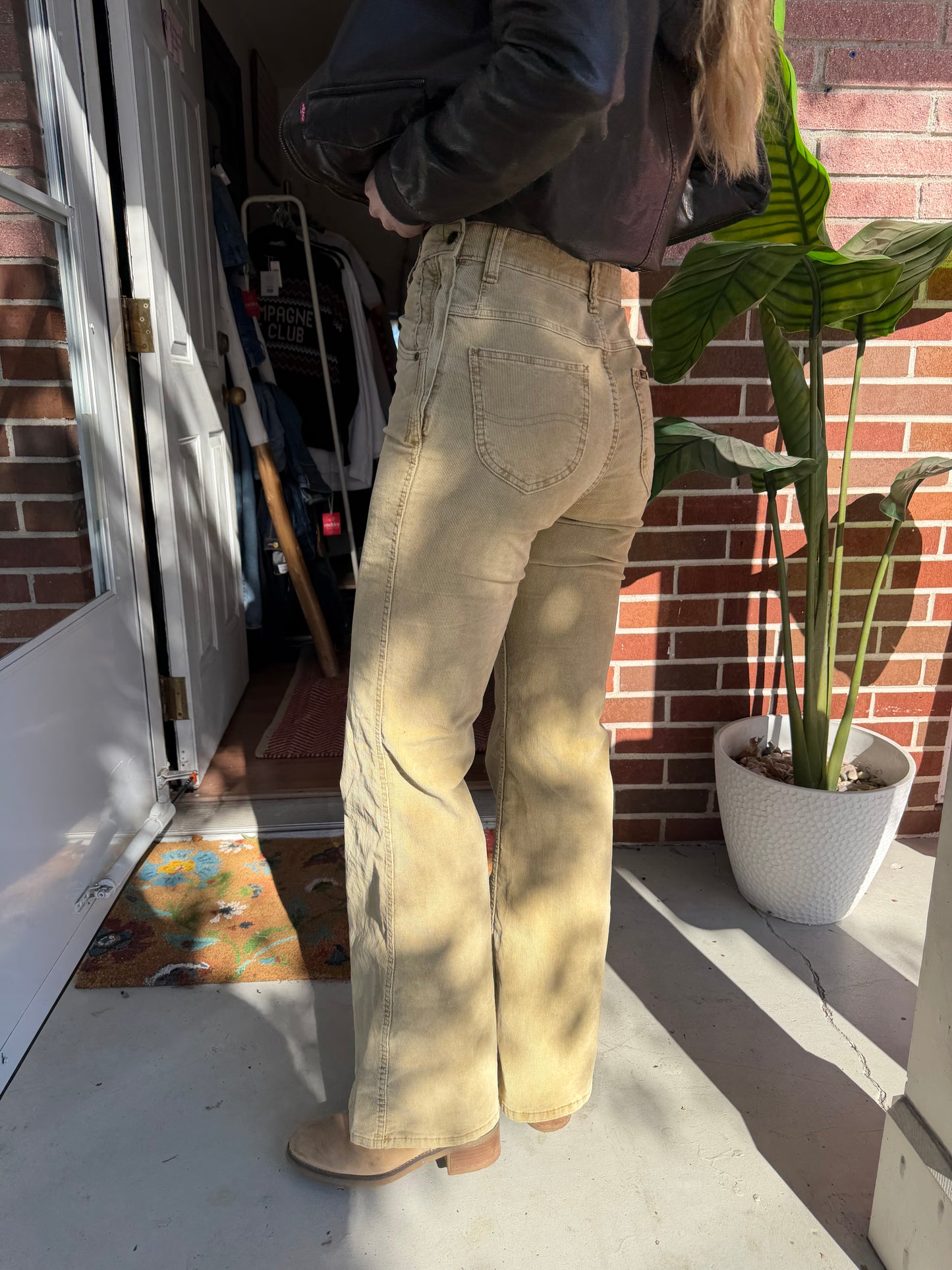 Lee | High Rise Flare Corduroy Pants, 26
