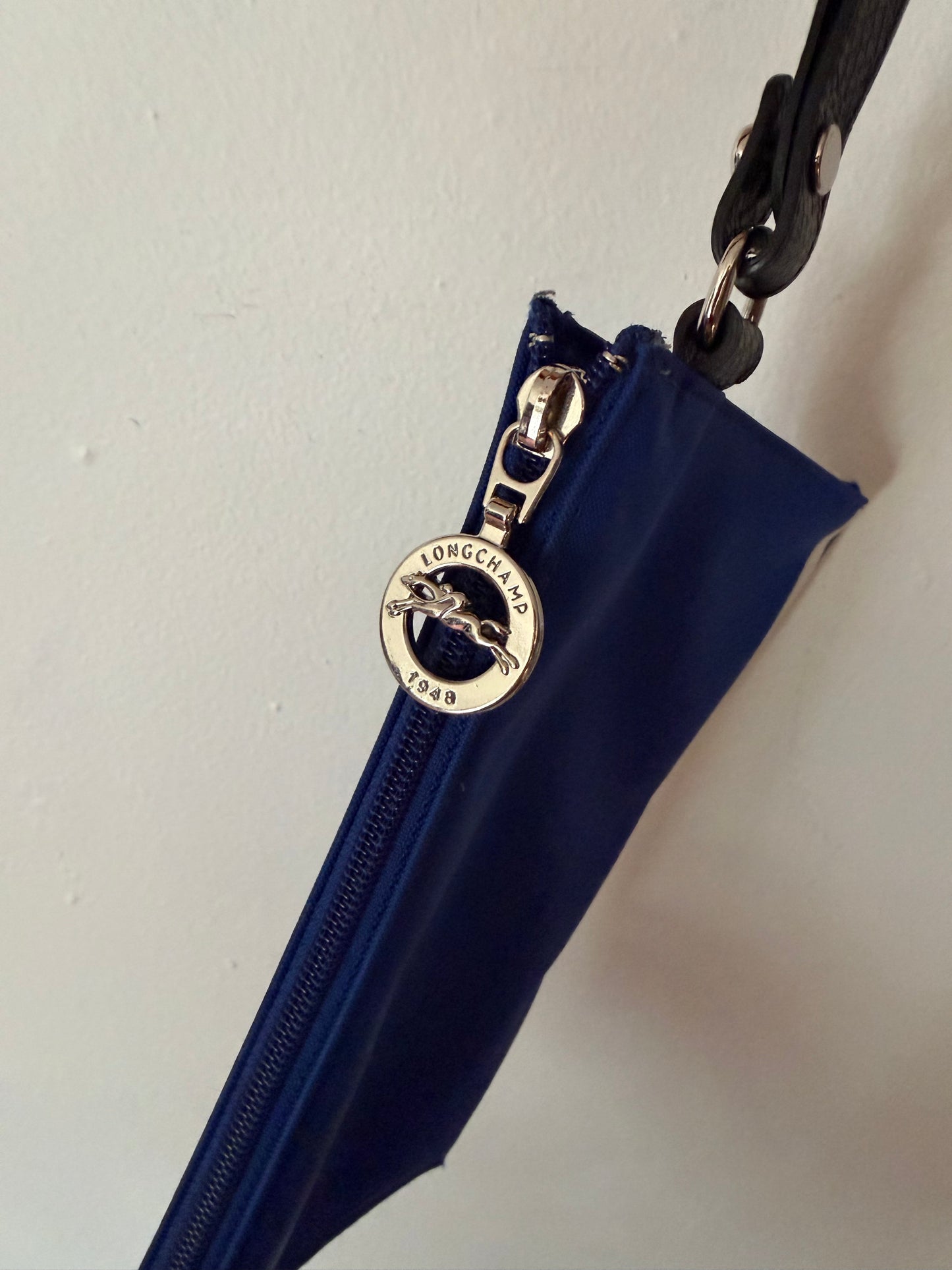 Longchamp | Wrist Wallet, 8.75"x5.25"