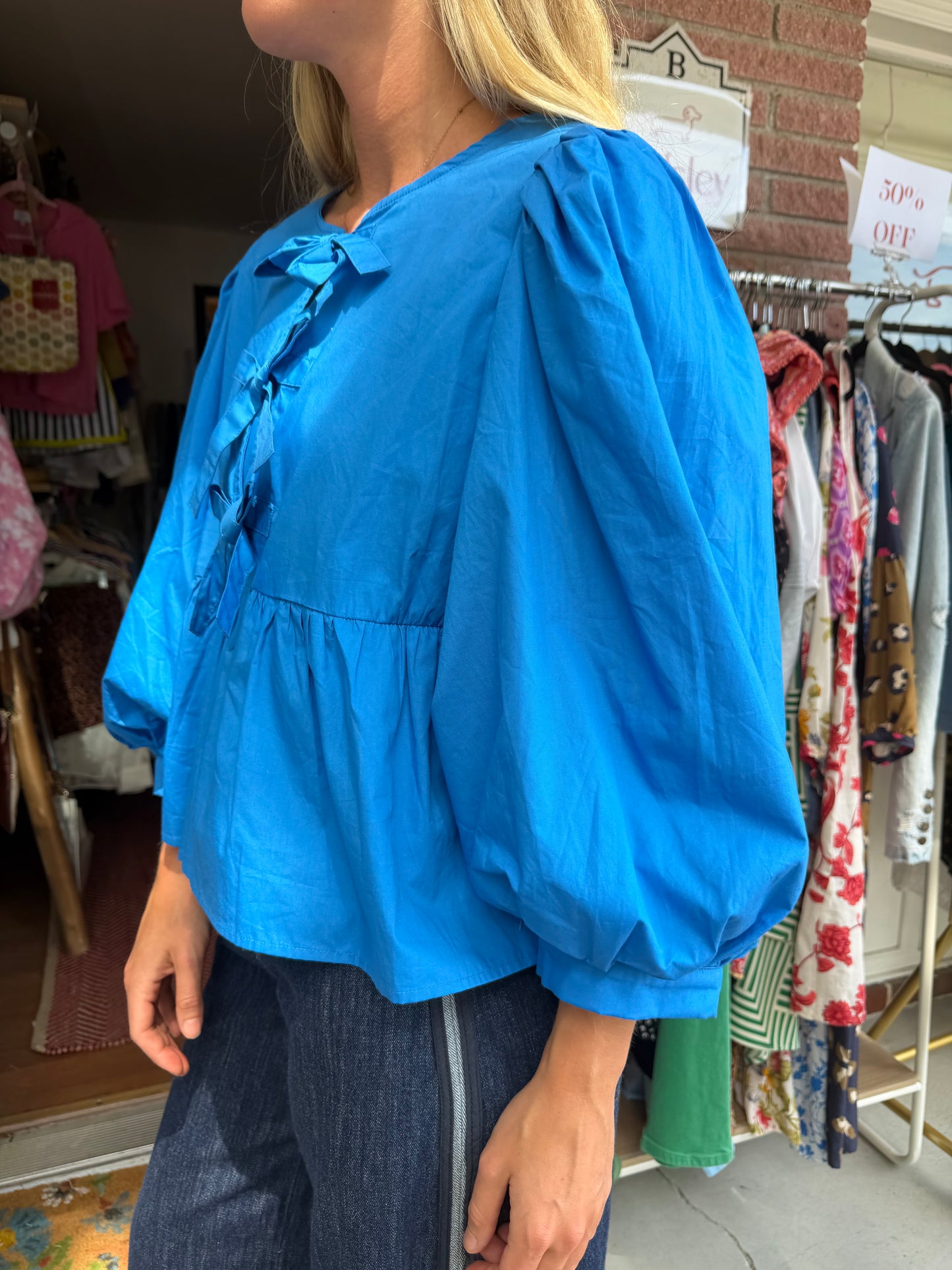 Jodifl | Tie Puffed Shoulder Top, L