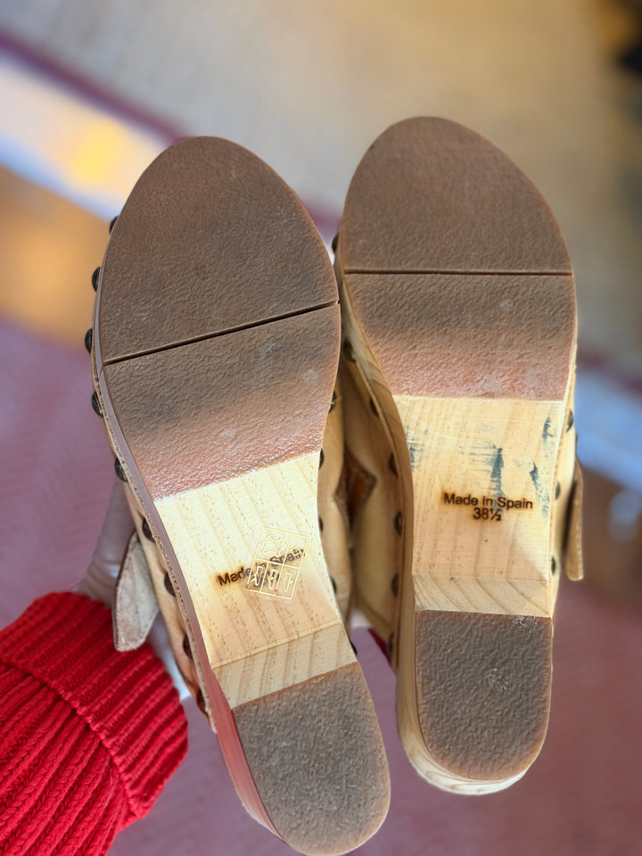 Free People | Clogs, 7.5